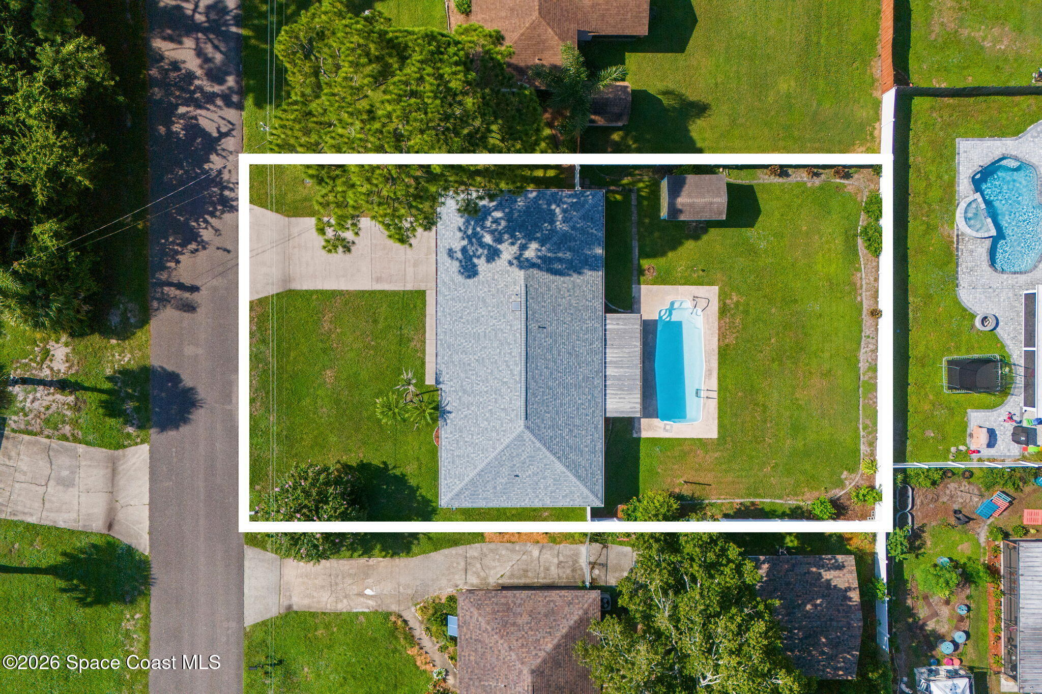 6000 Eaglewalk Avenue