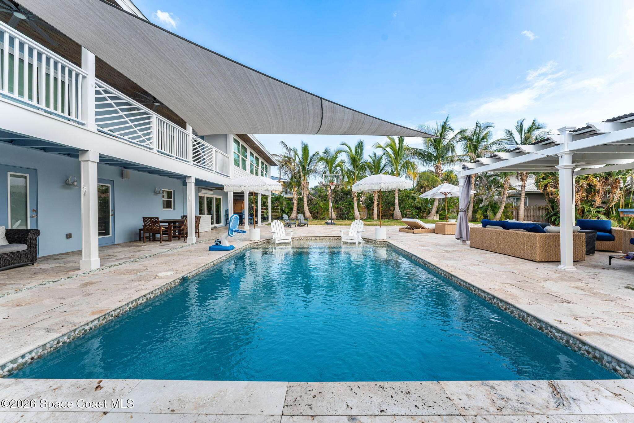 417 Riverview Lane