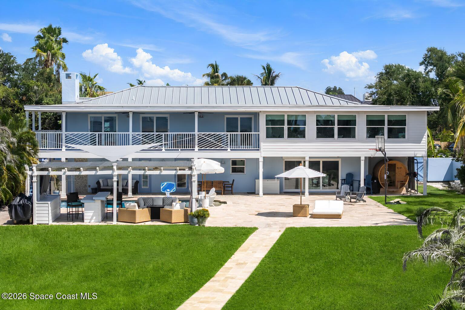 417 Riverview Lane