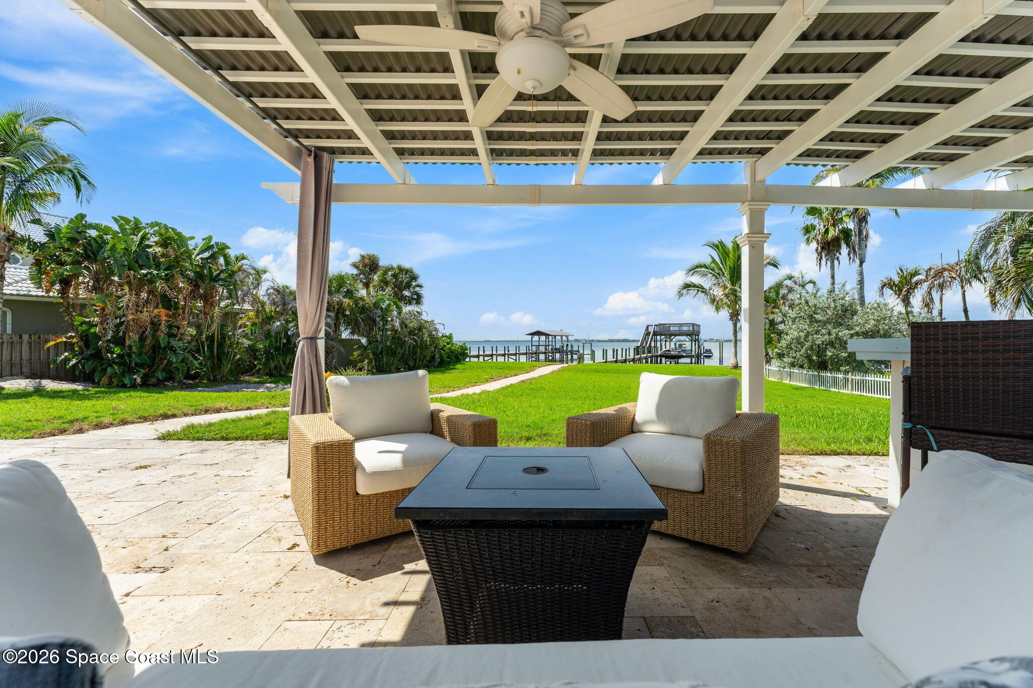 417 Riverview Lane