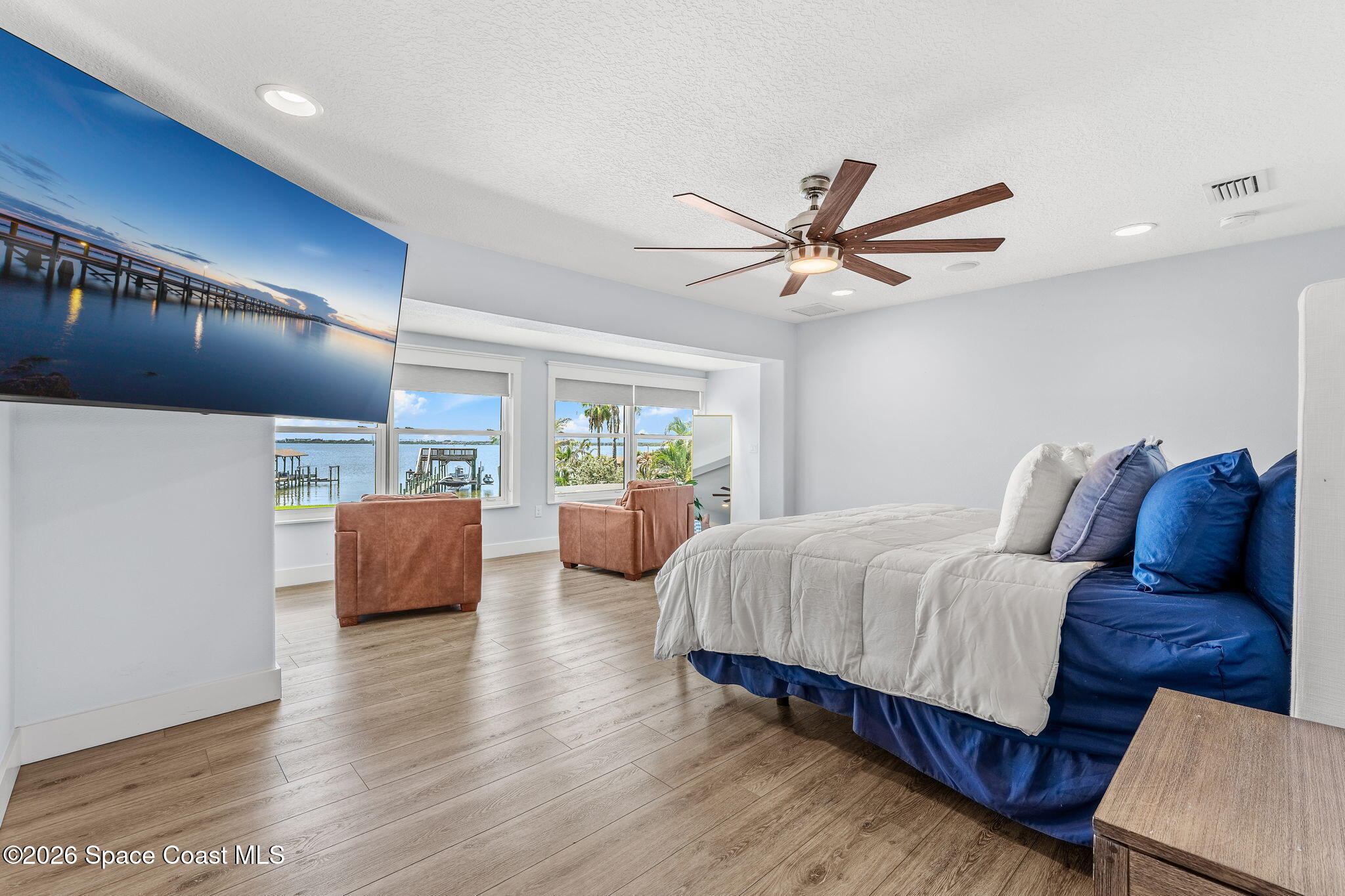 417 Riverview Lane