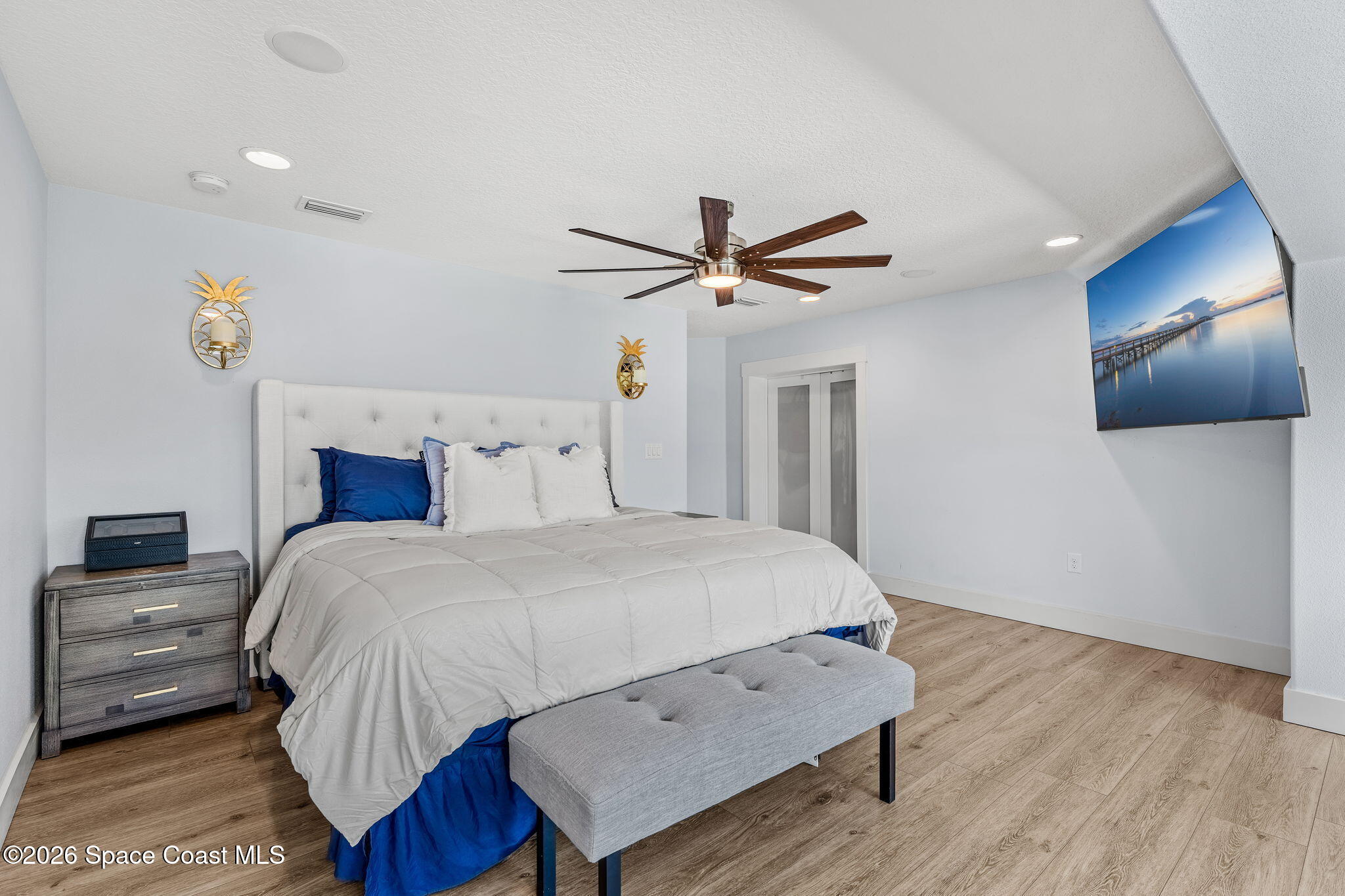 417 Riverview Lane