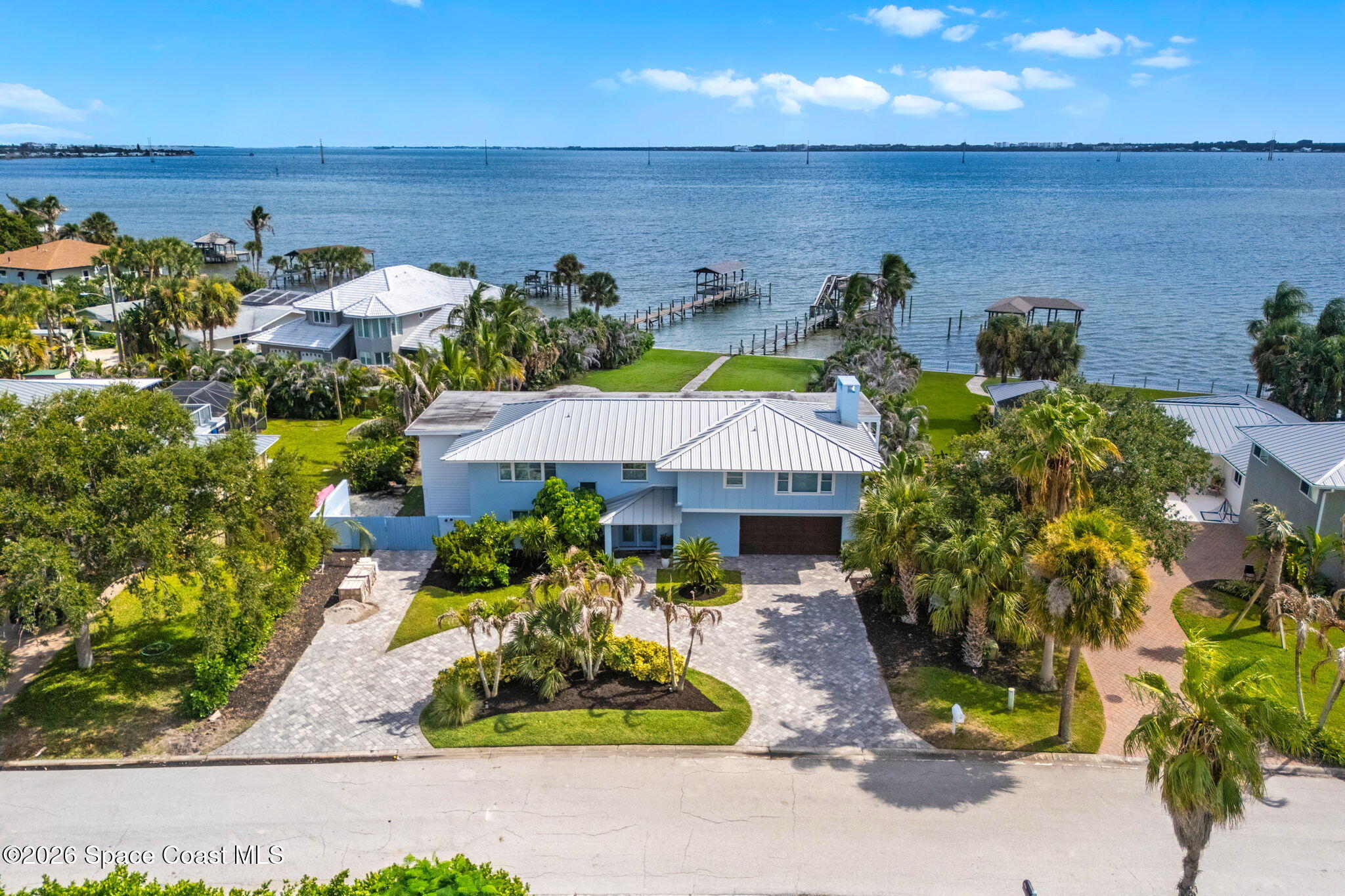 417 Riverview Lane