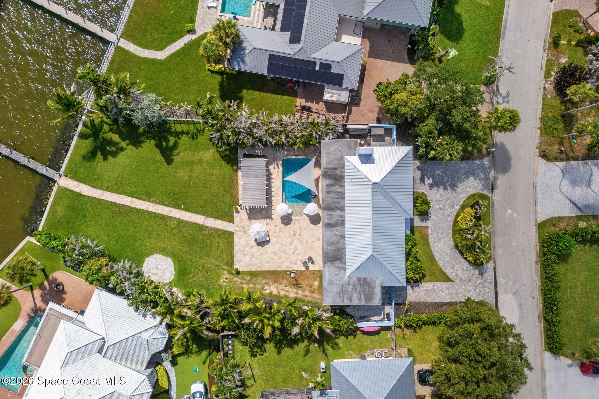417 Riverview Lane