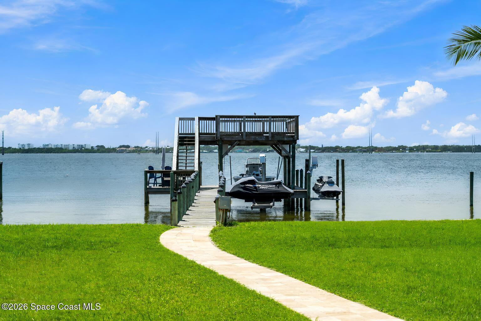 417 Riverview Lane