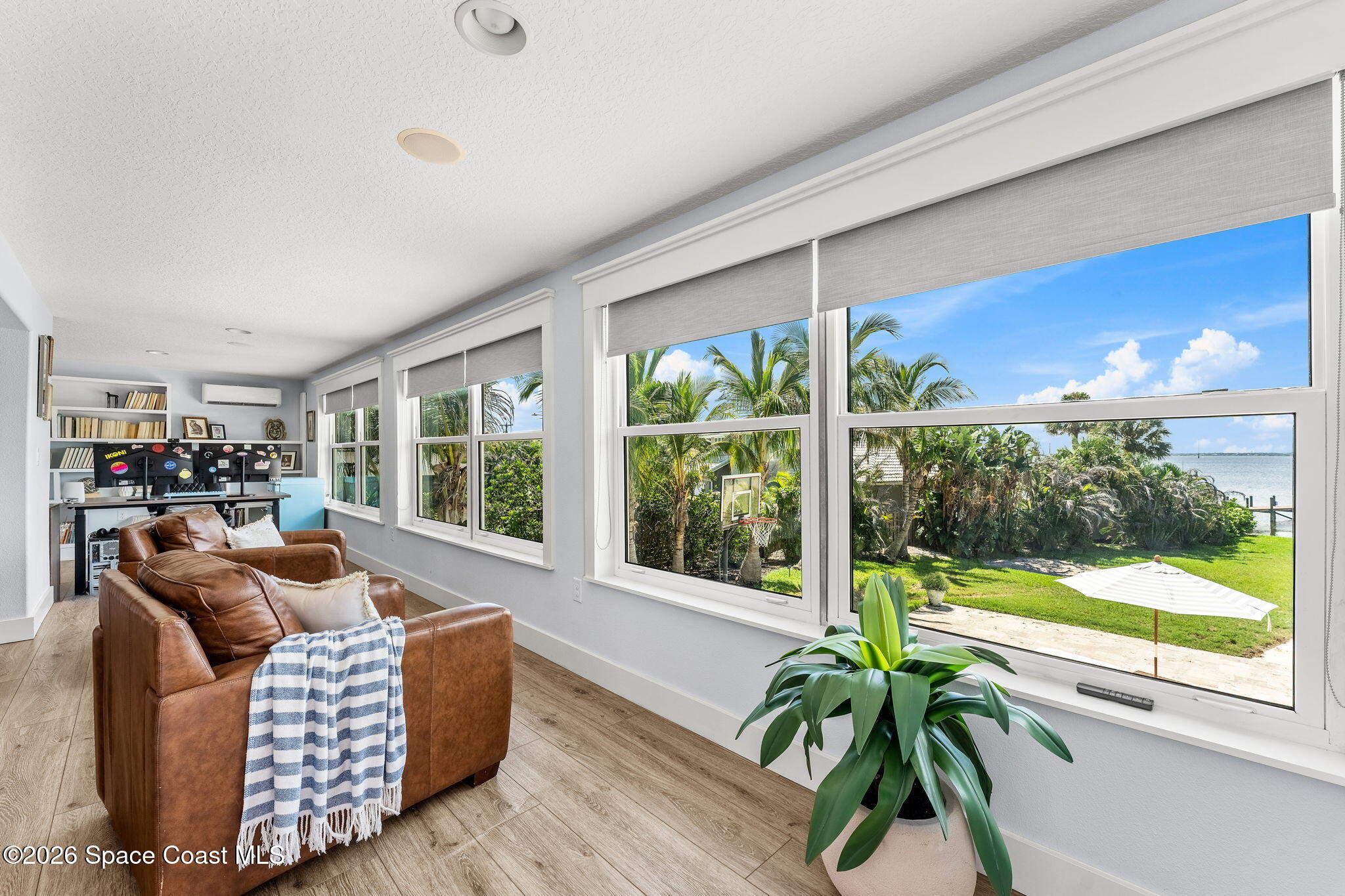 417 Riverview Lane