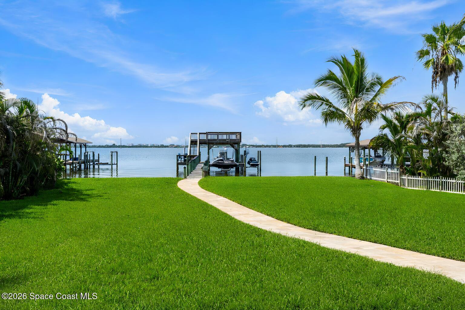 417 Riverview Lane