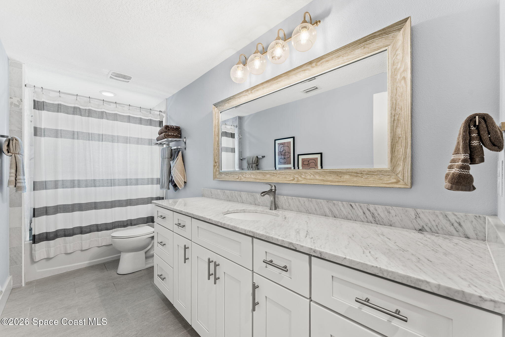 417 Riverview Lane