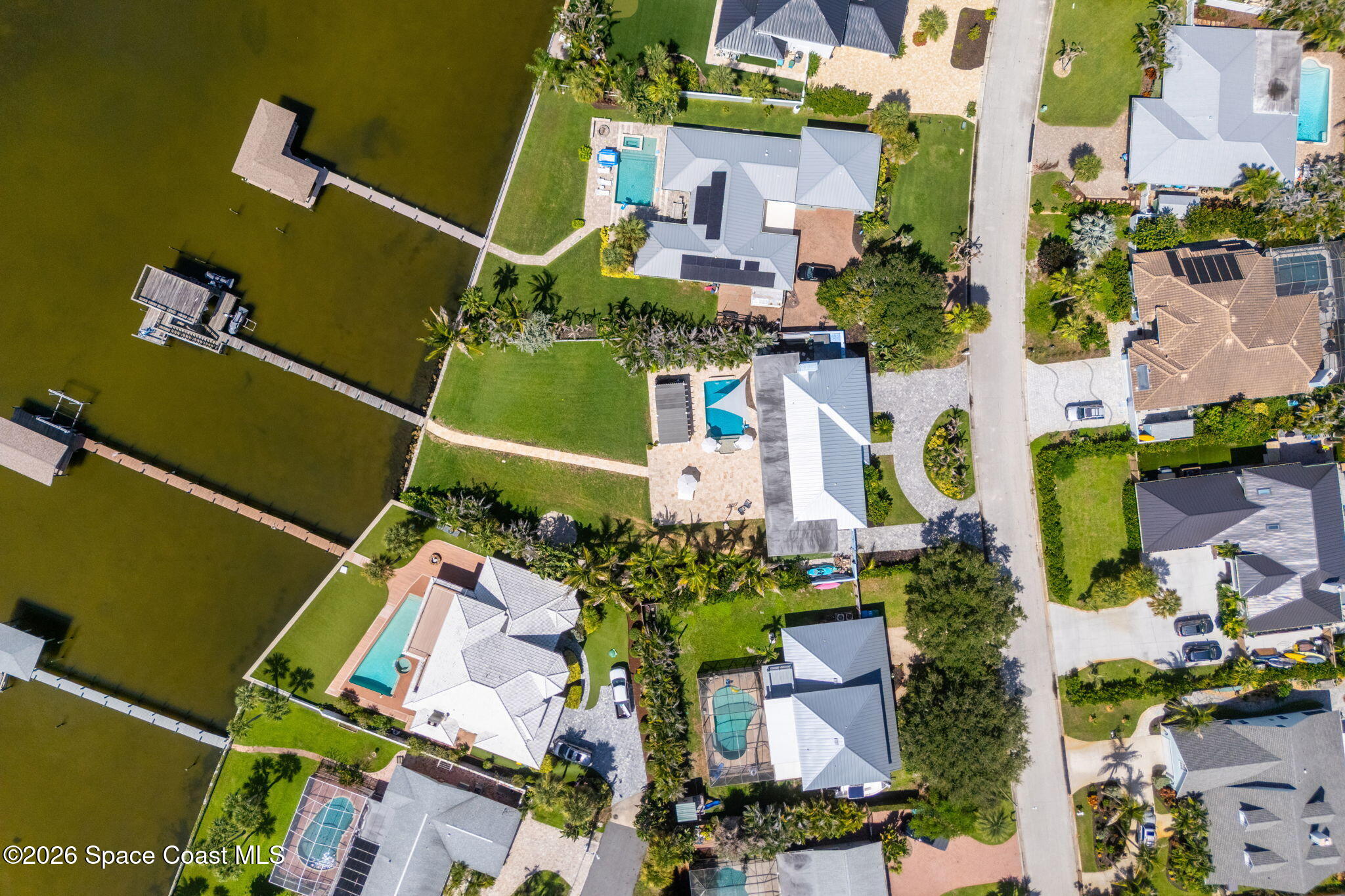 417 Riverview Lane