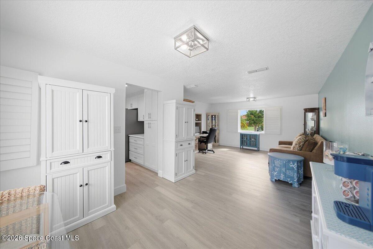 2235 Queen Anne Street