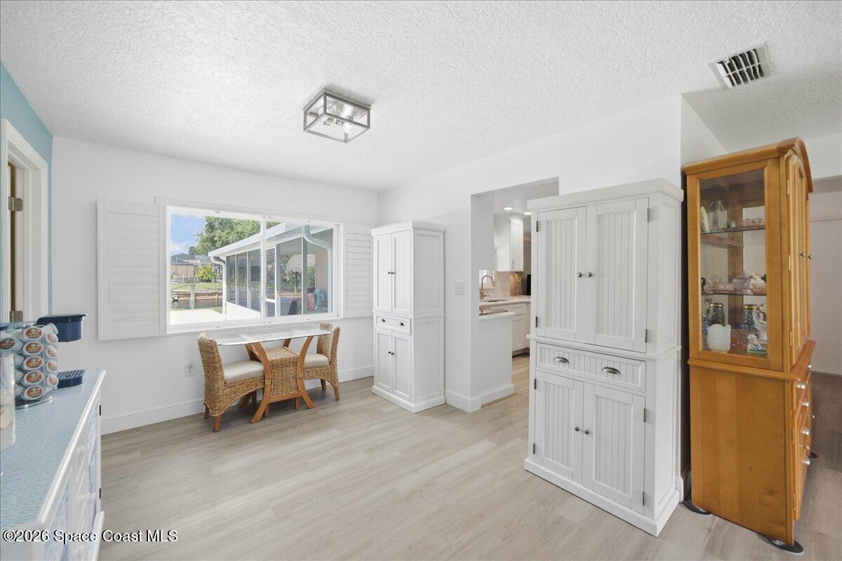 2235 Queen Anne Street