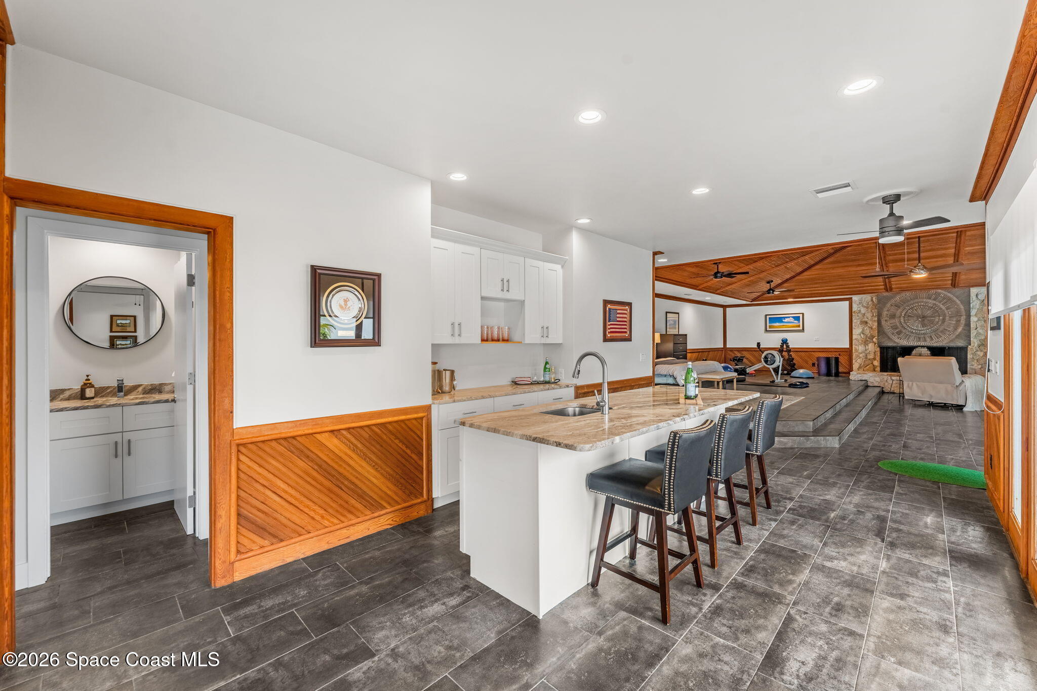 207 Riverside Drive