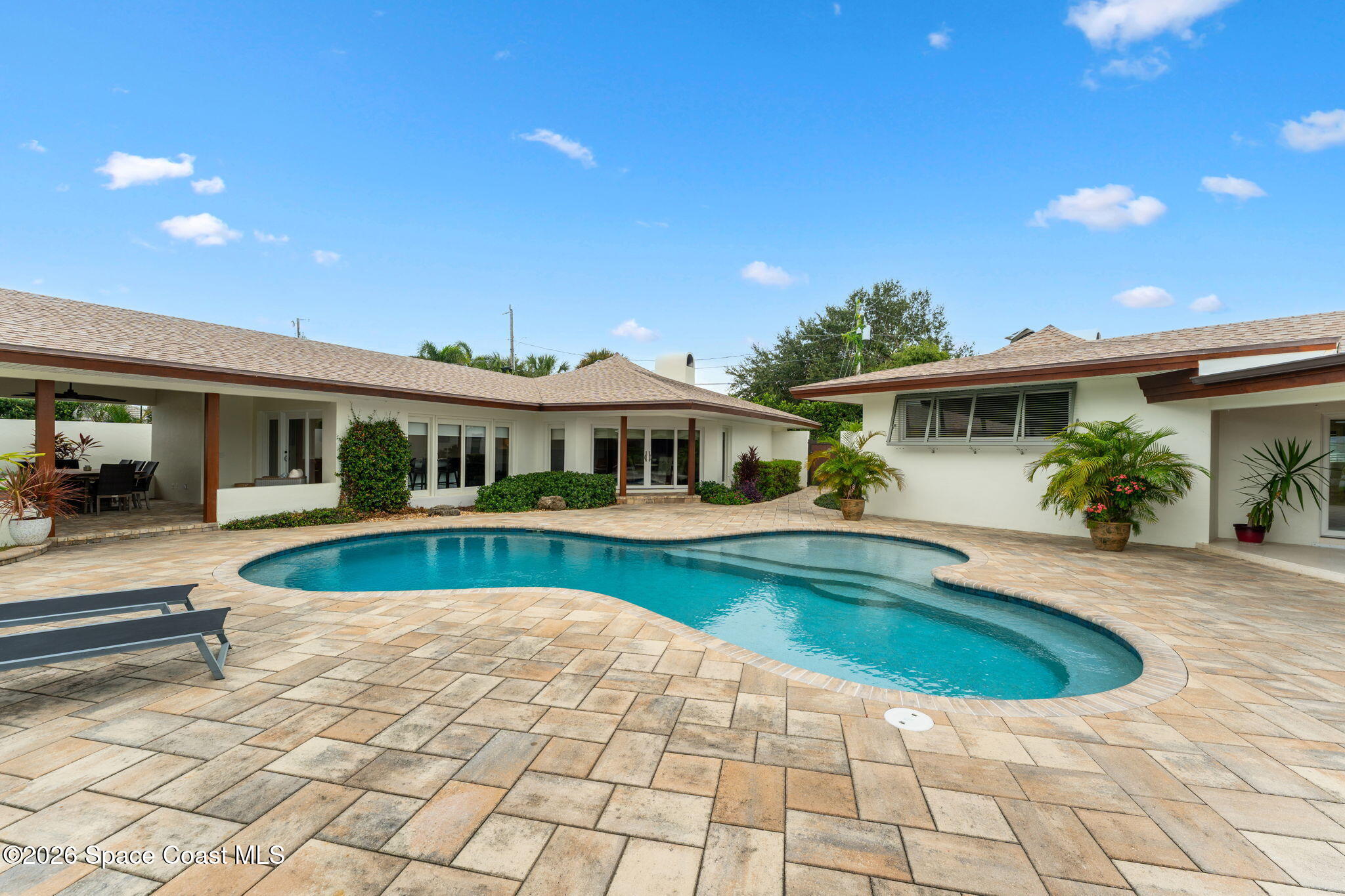 207 Riverside Drive