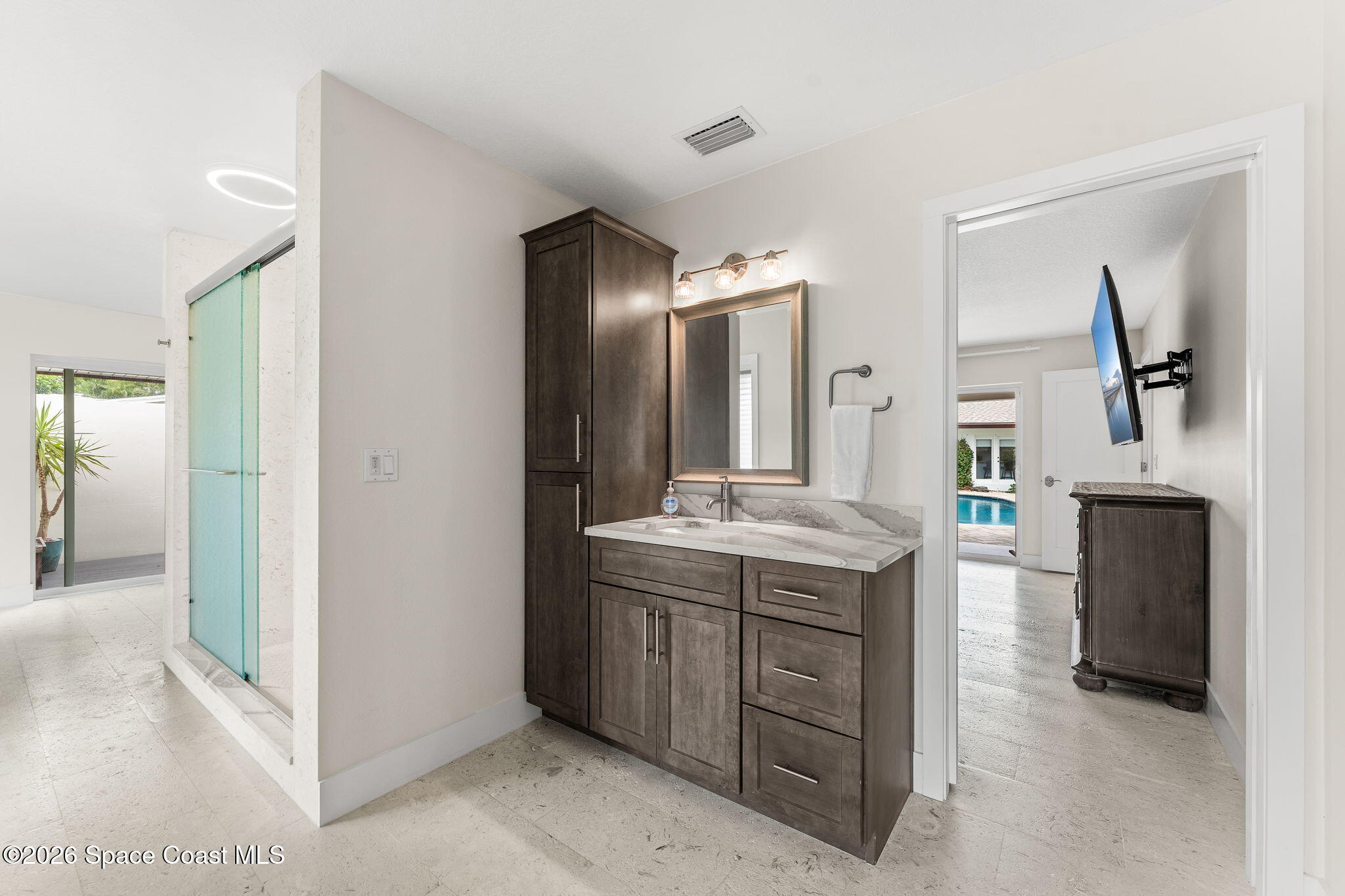 207 Riverside Drive