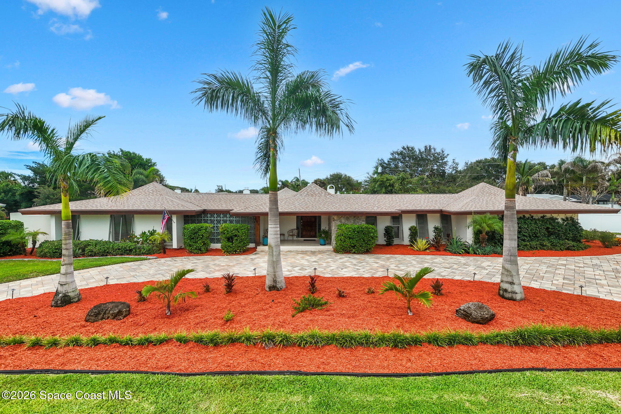 207 Riverside Drive
