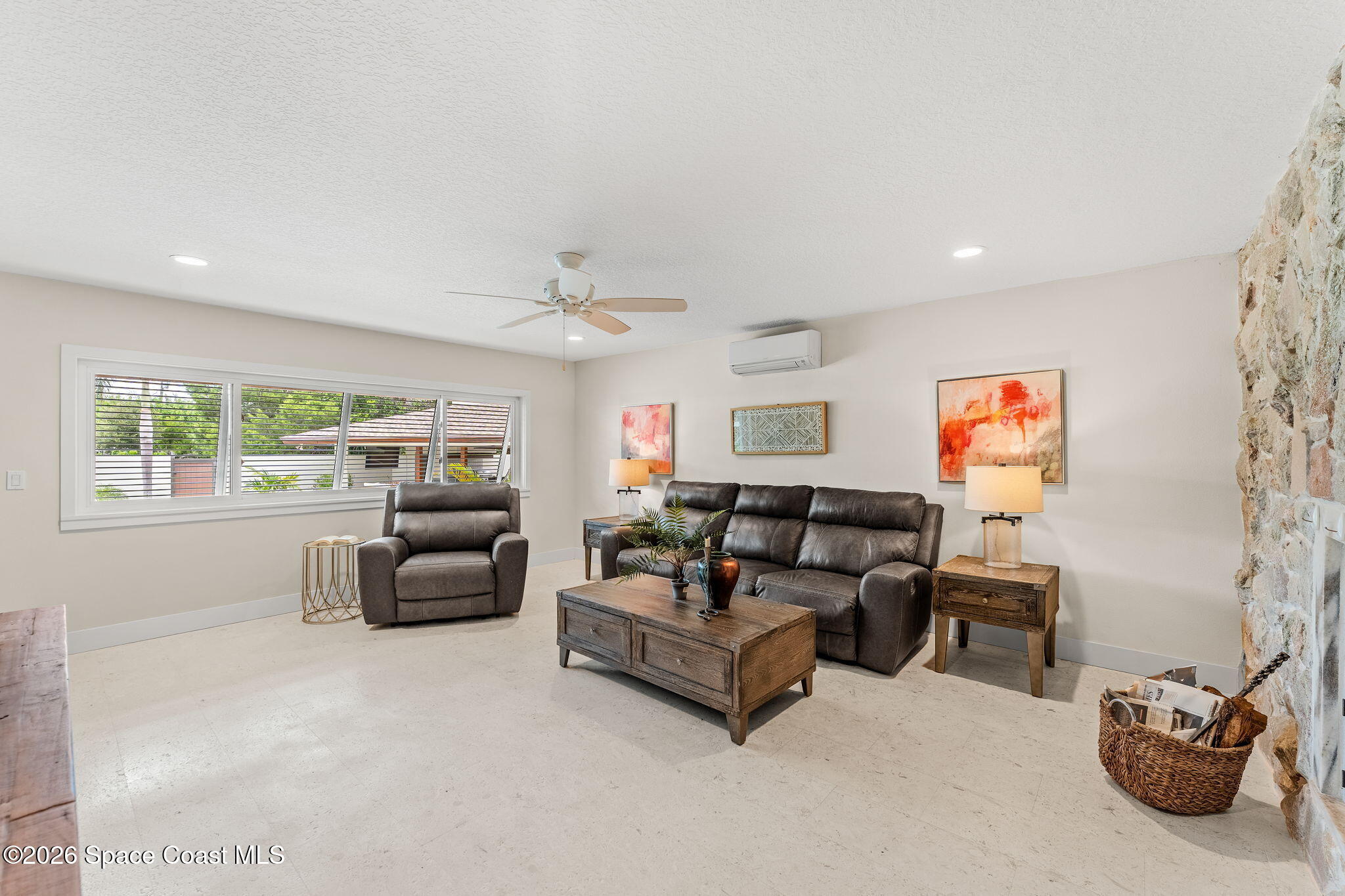 207 Riverside Drive