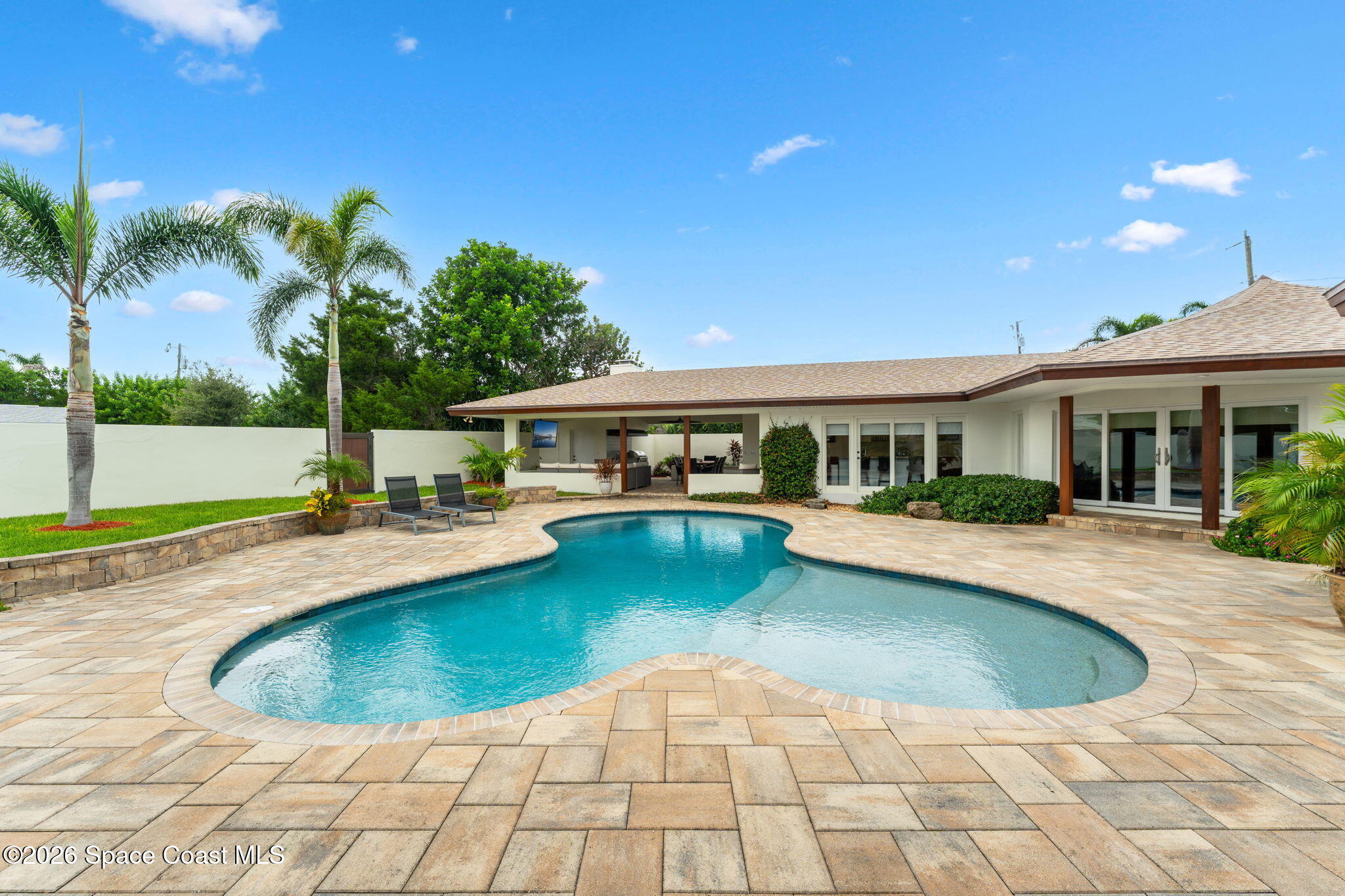 207 Riverside Drive