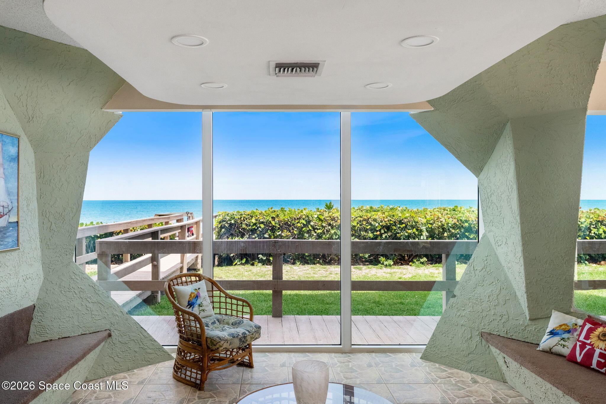 2225 Highway A1a 108