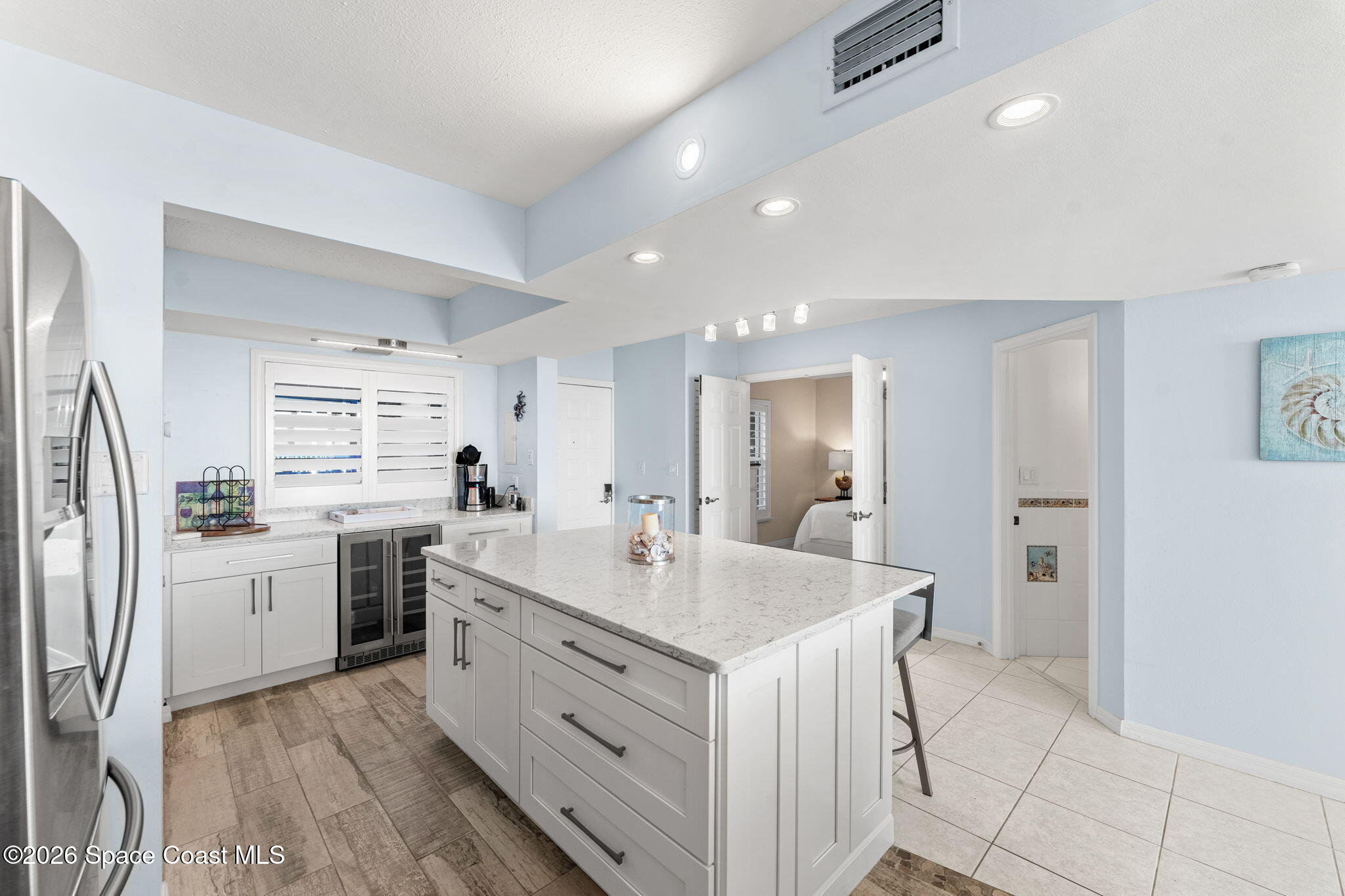 2225 Highway A1a 108