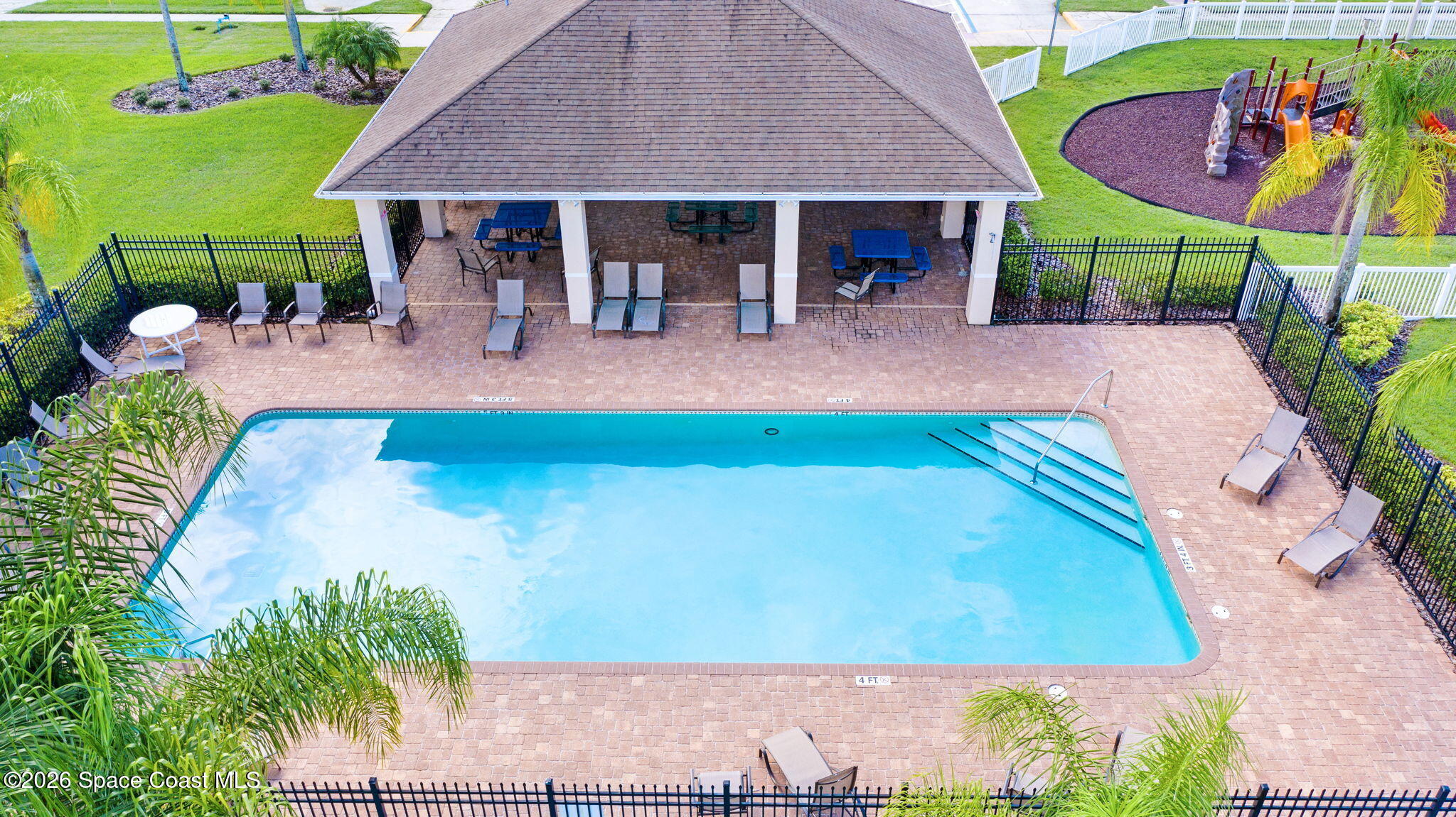 2490 Snapdragon Drive NW