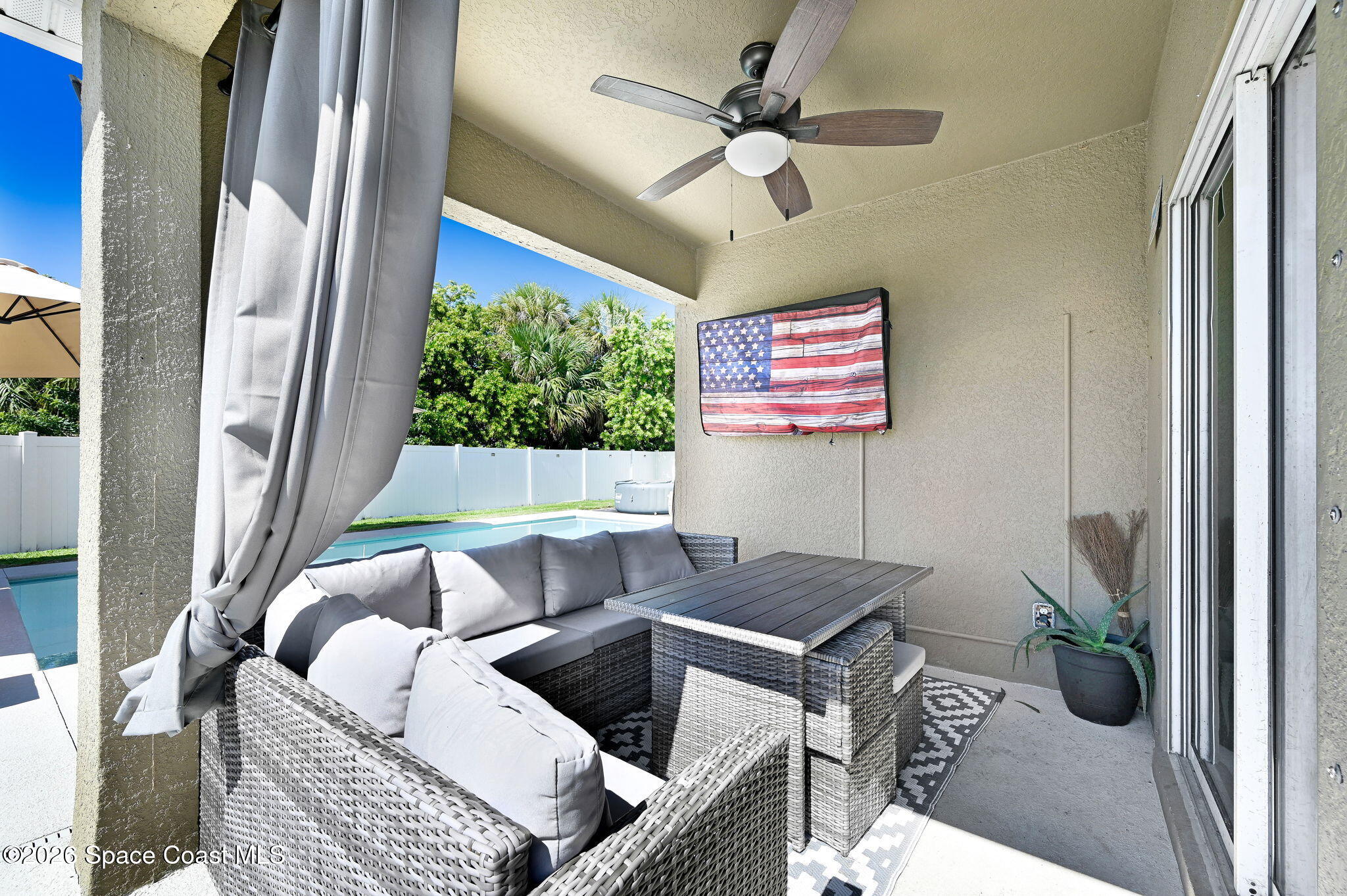 2490 Snapdragon Drive NW