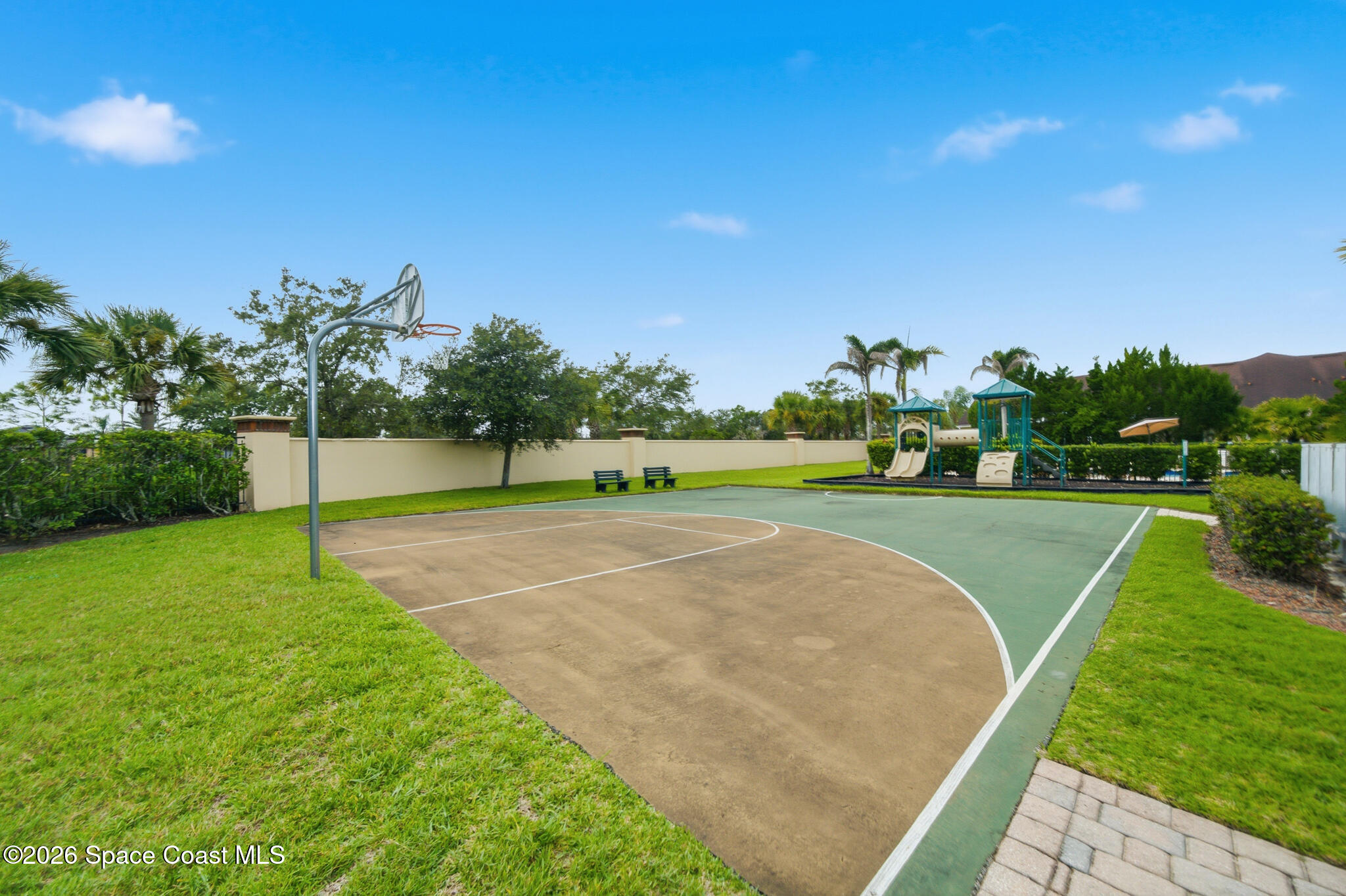 5657 Tamarac Drive