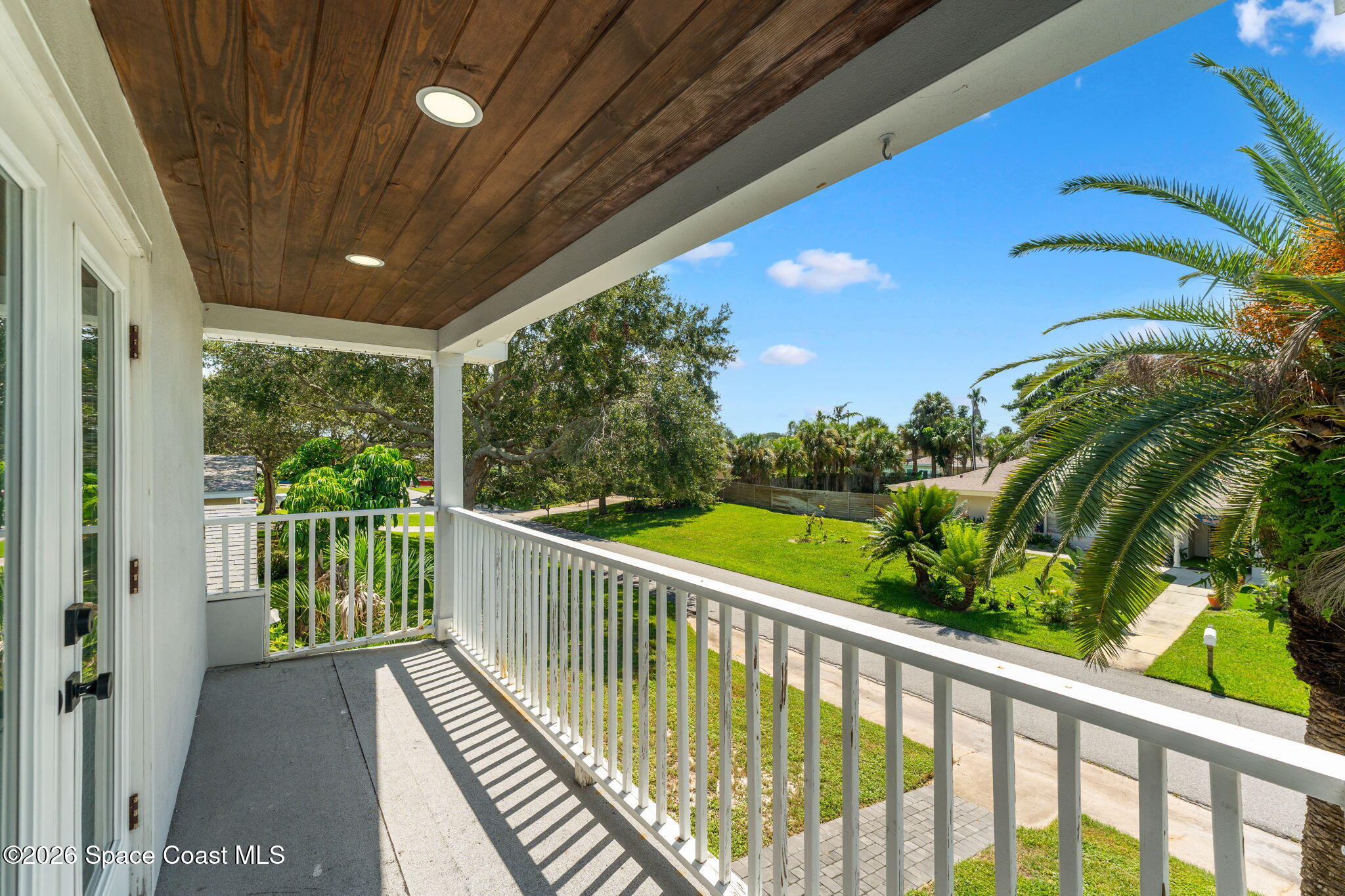 470 Seabreeze Drive