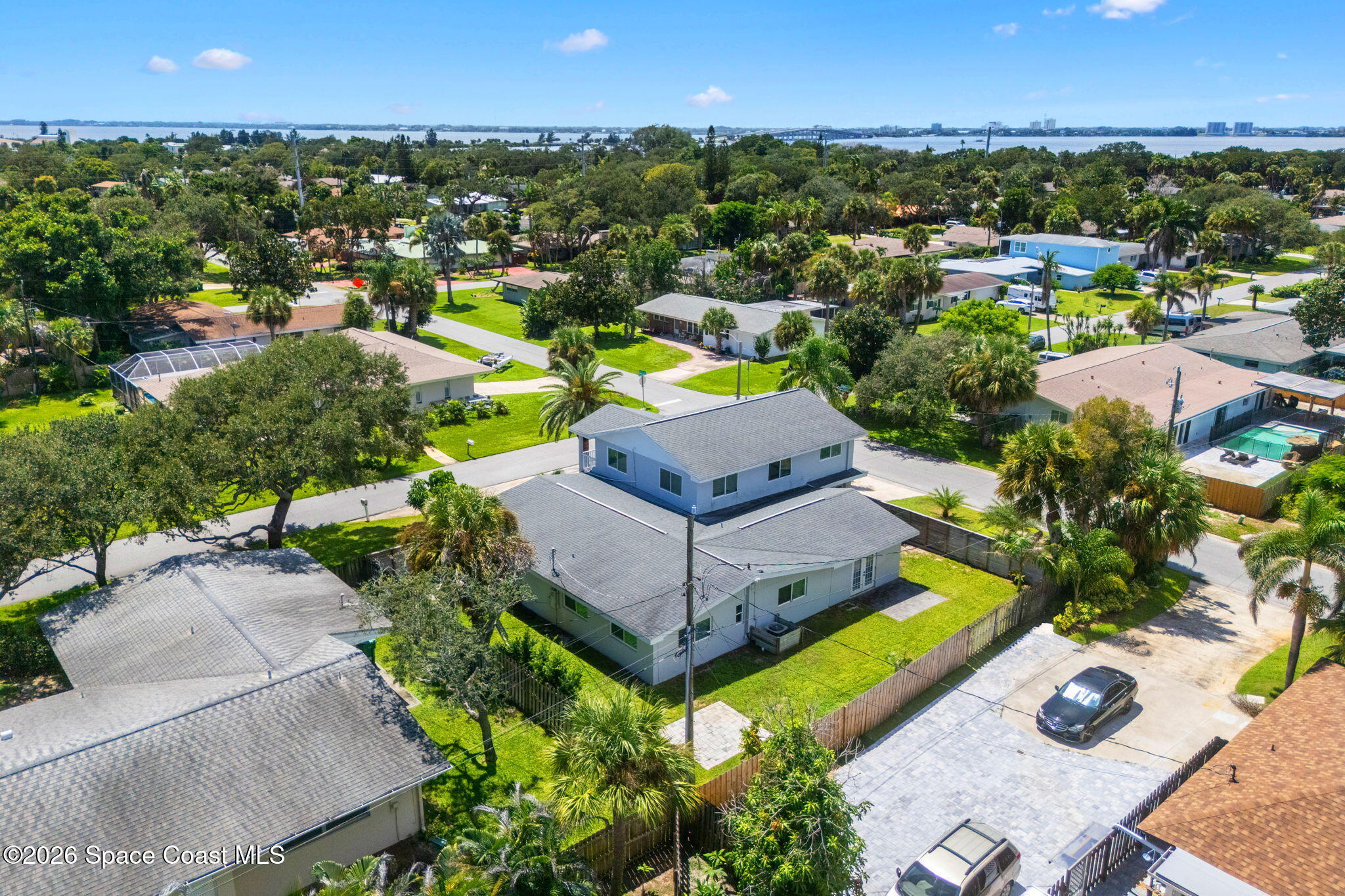 470 Seabreeze Drive