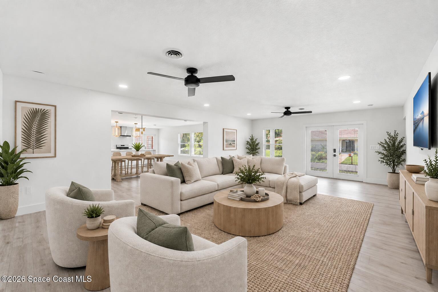 470 Seabreeze Drive