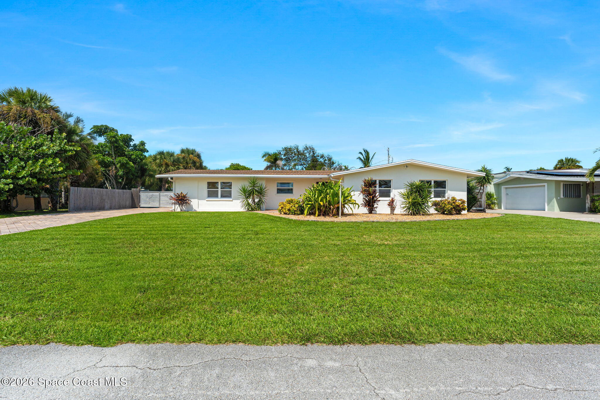 216 Deland Avenue