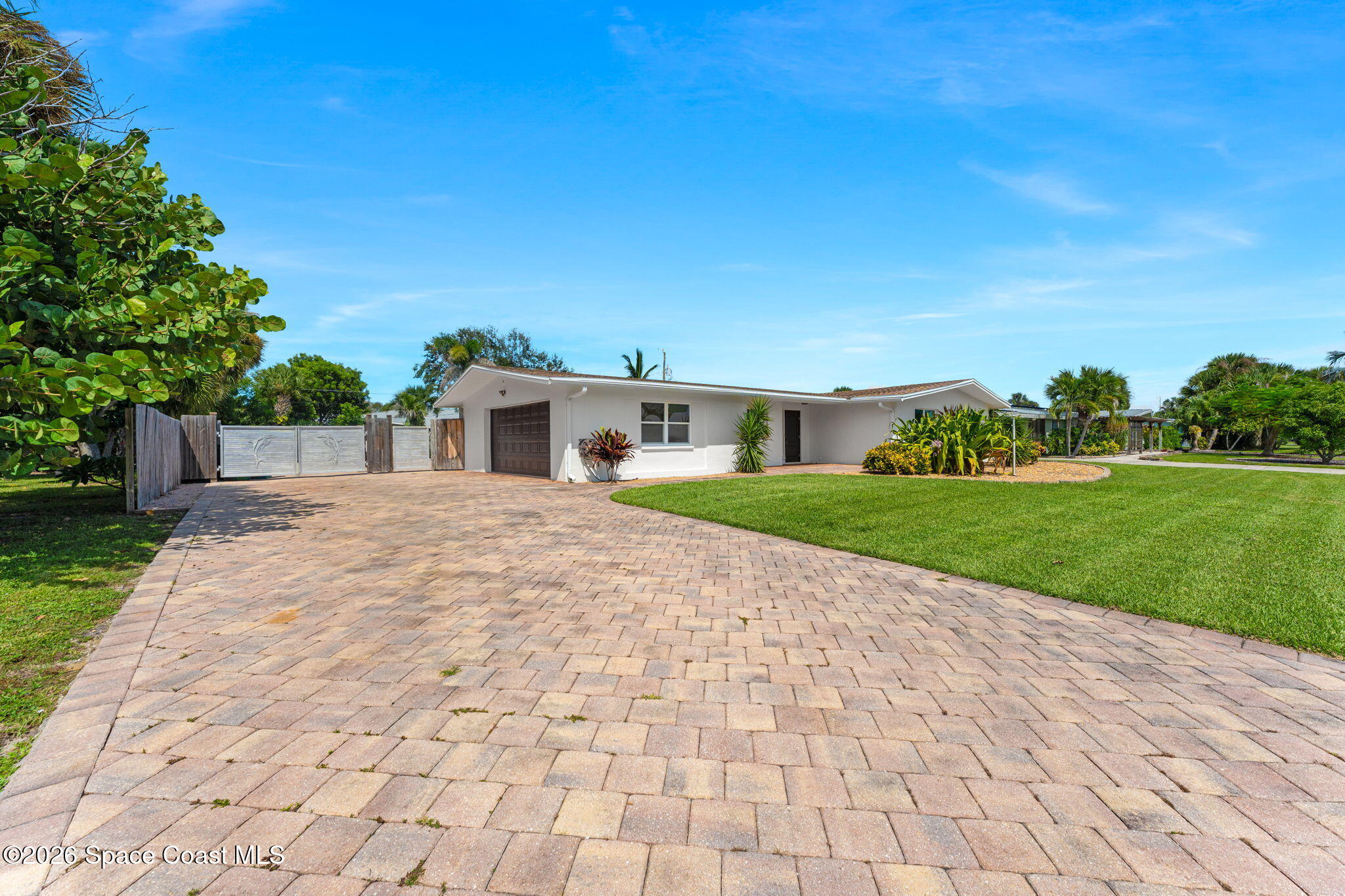 216 Deland Avenue