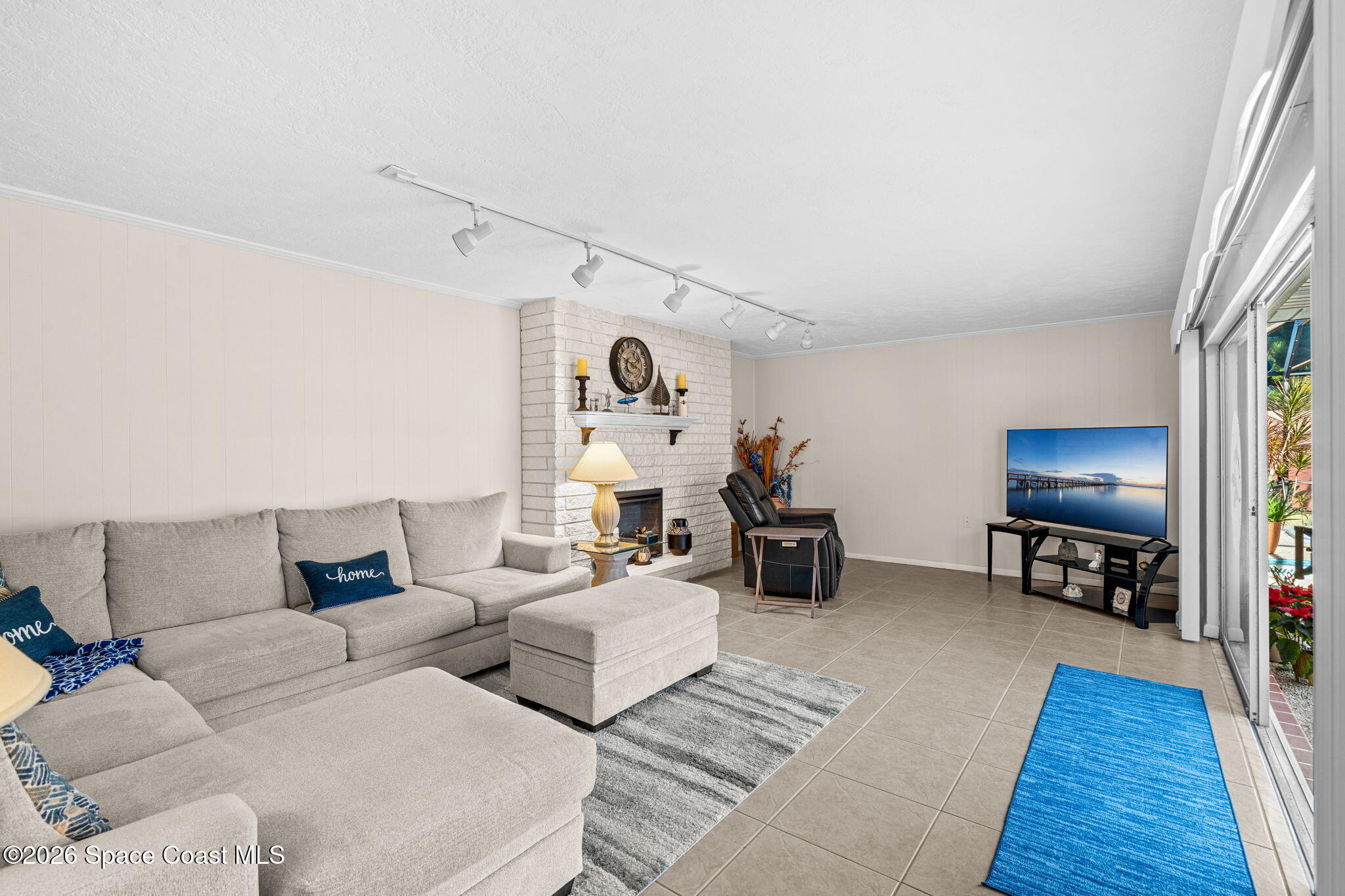 1044 Samar Road