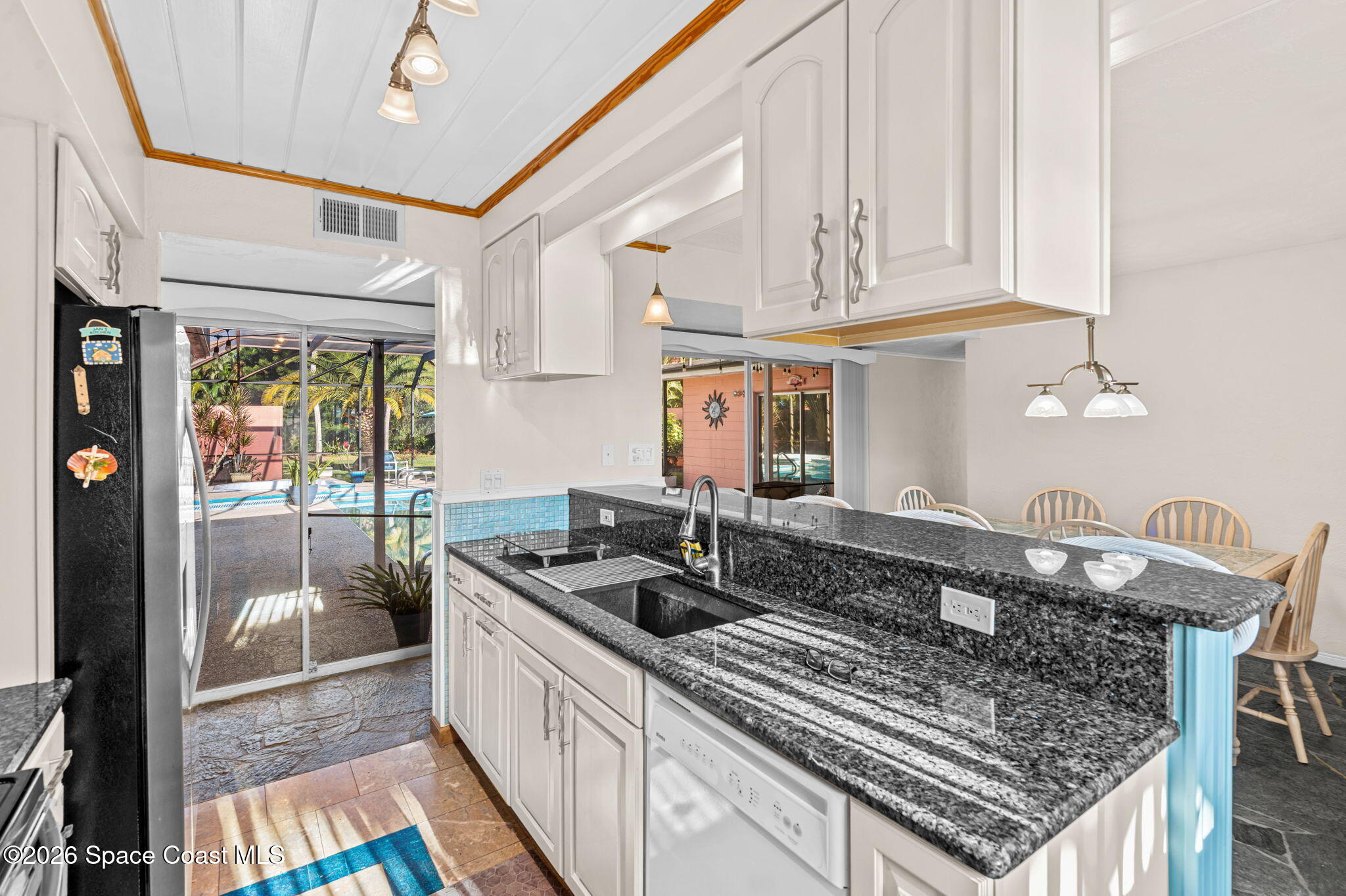 1044 Samar Road