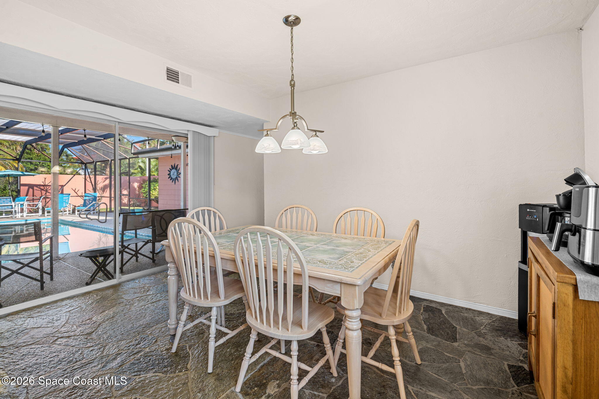 1044 Samar Road