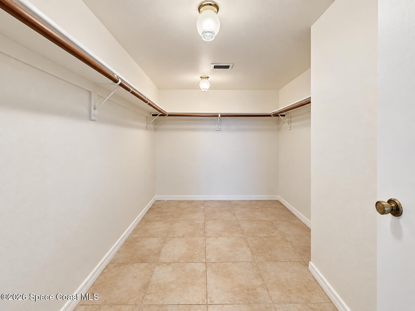 190 Escambia Lane 204