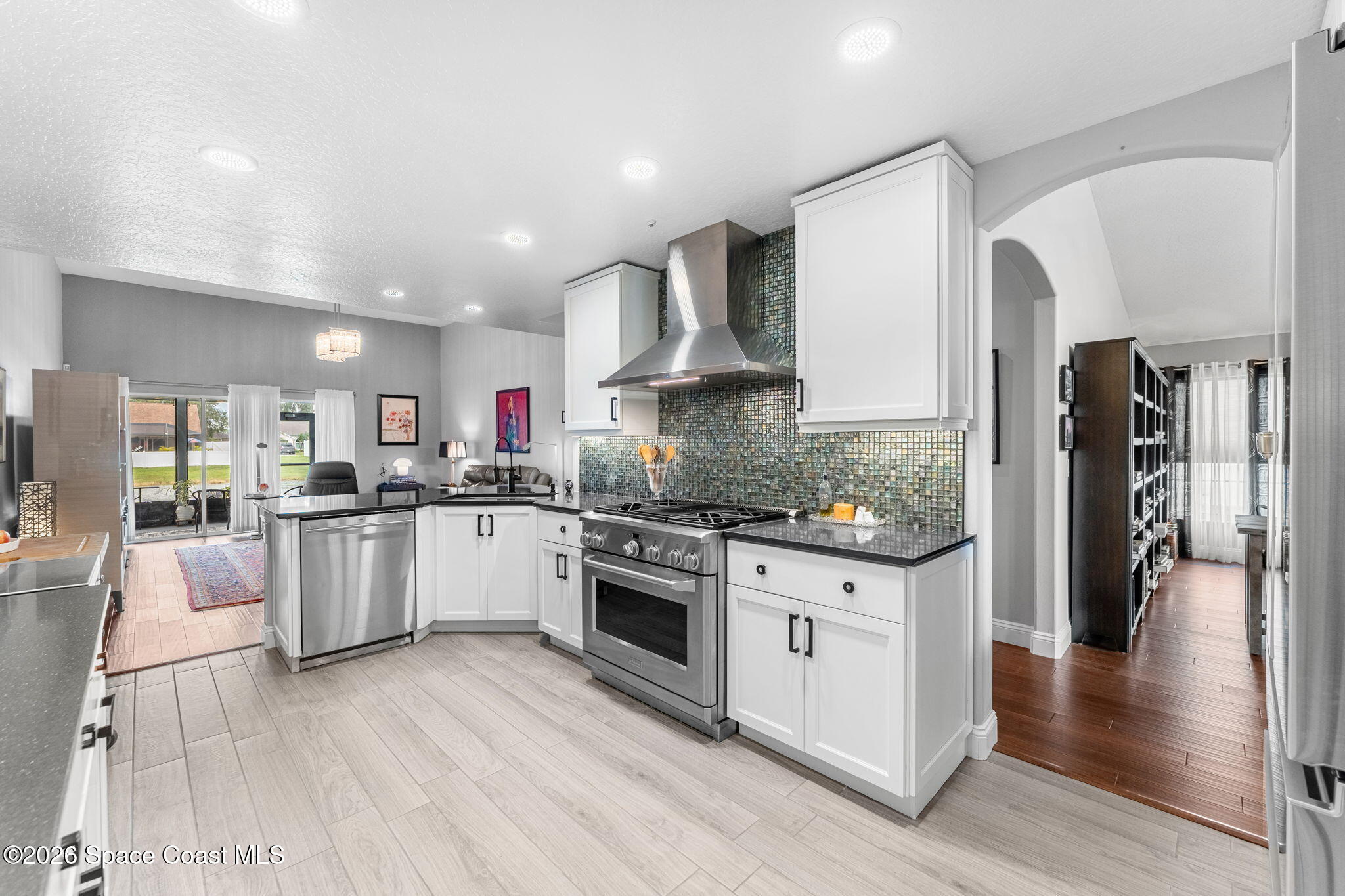 1023 Pelican Lane