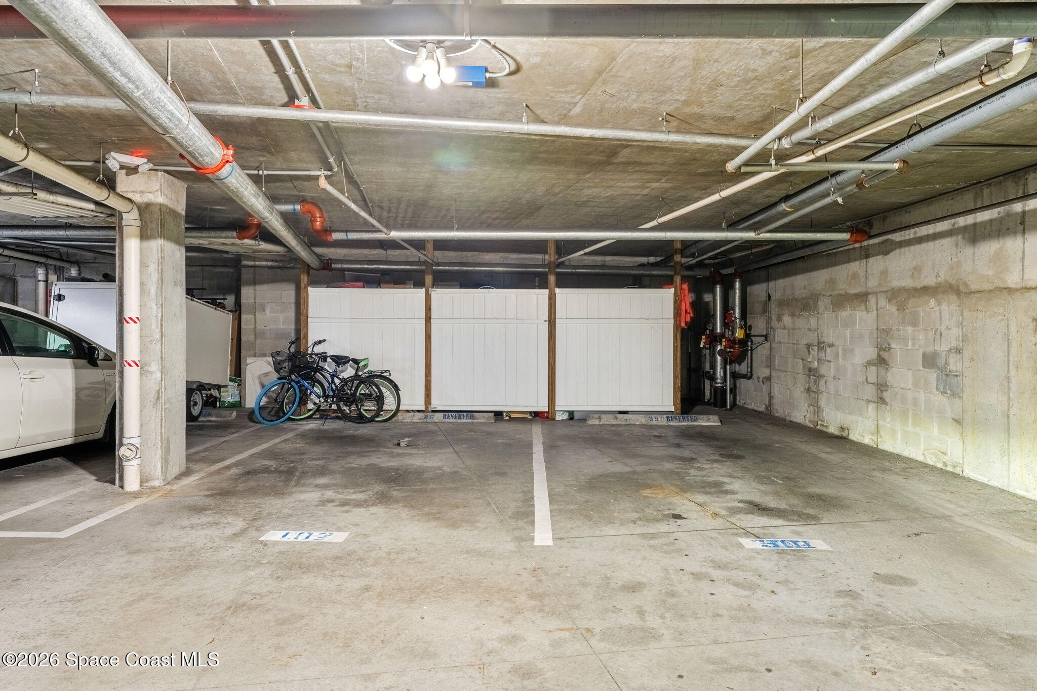 601 N Miramar Avenue 102