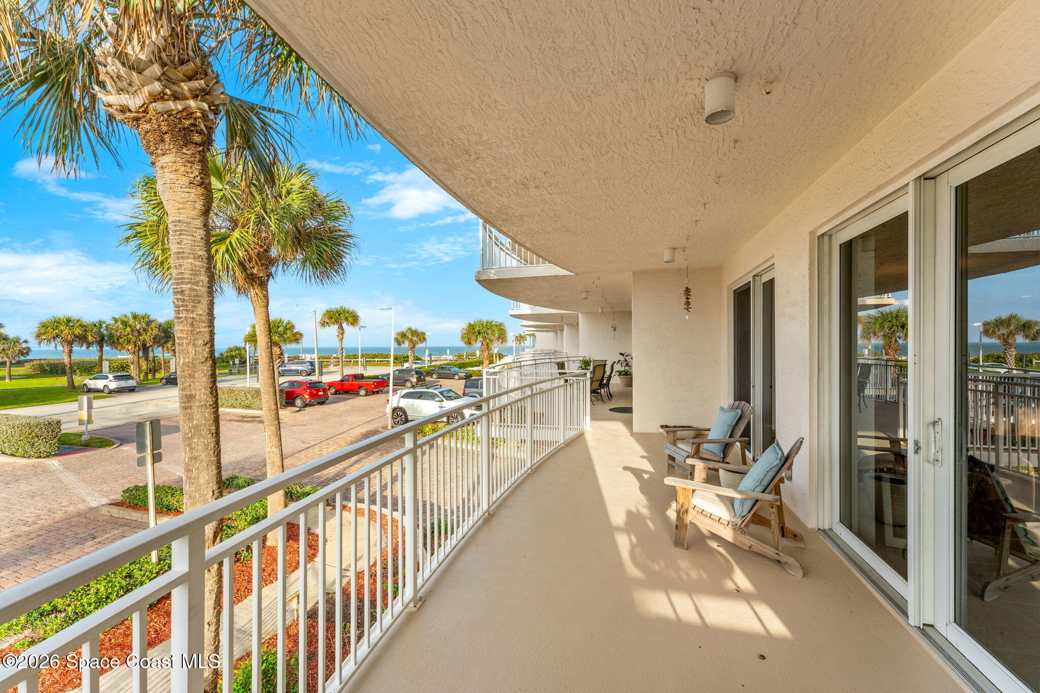 601 N Miramar Avenue 102