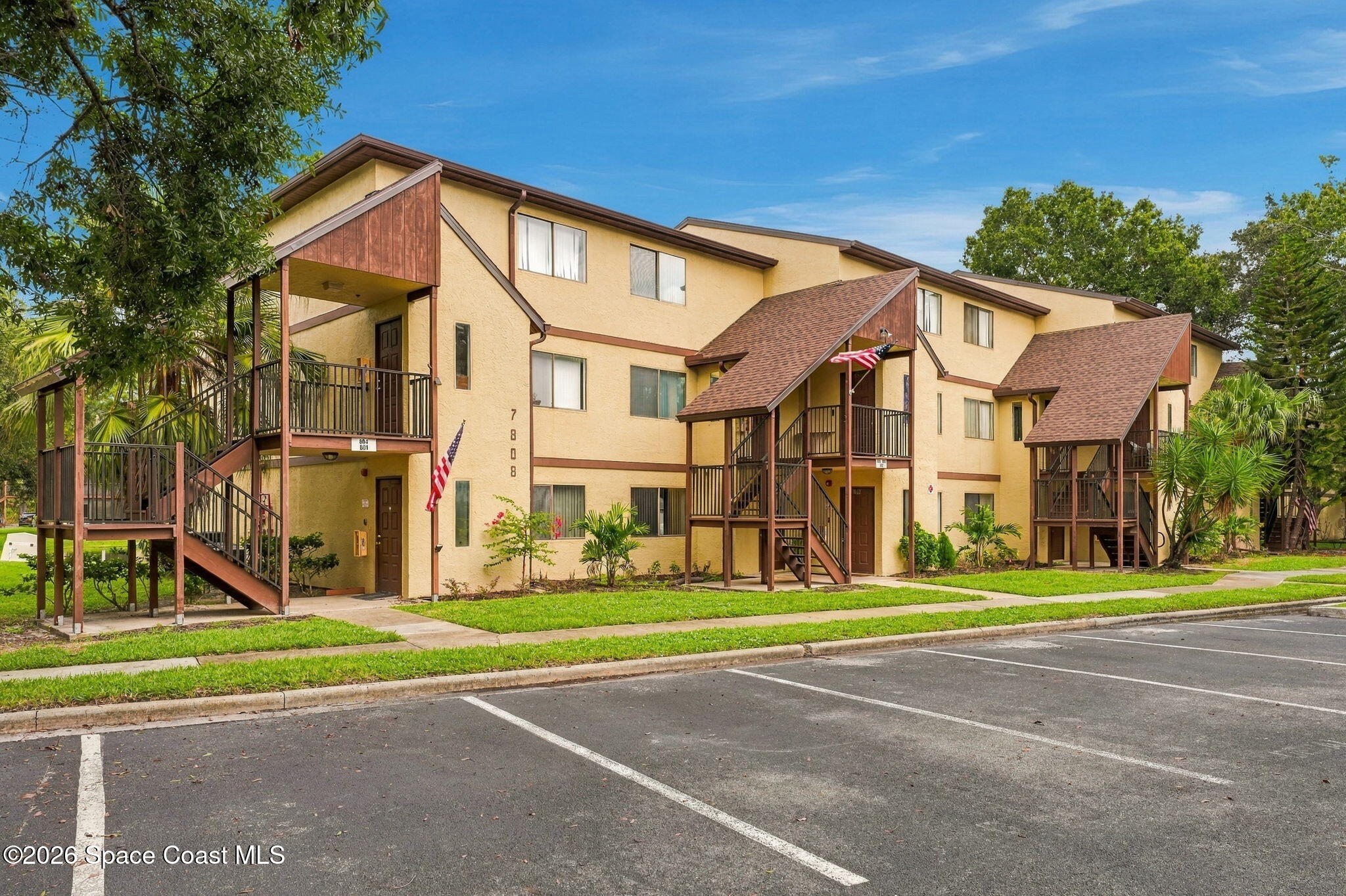7808 Shadowood Drive 802