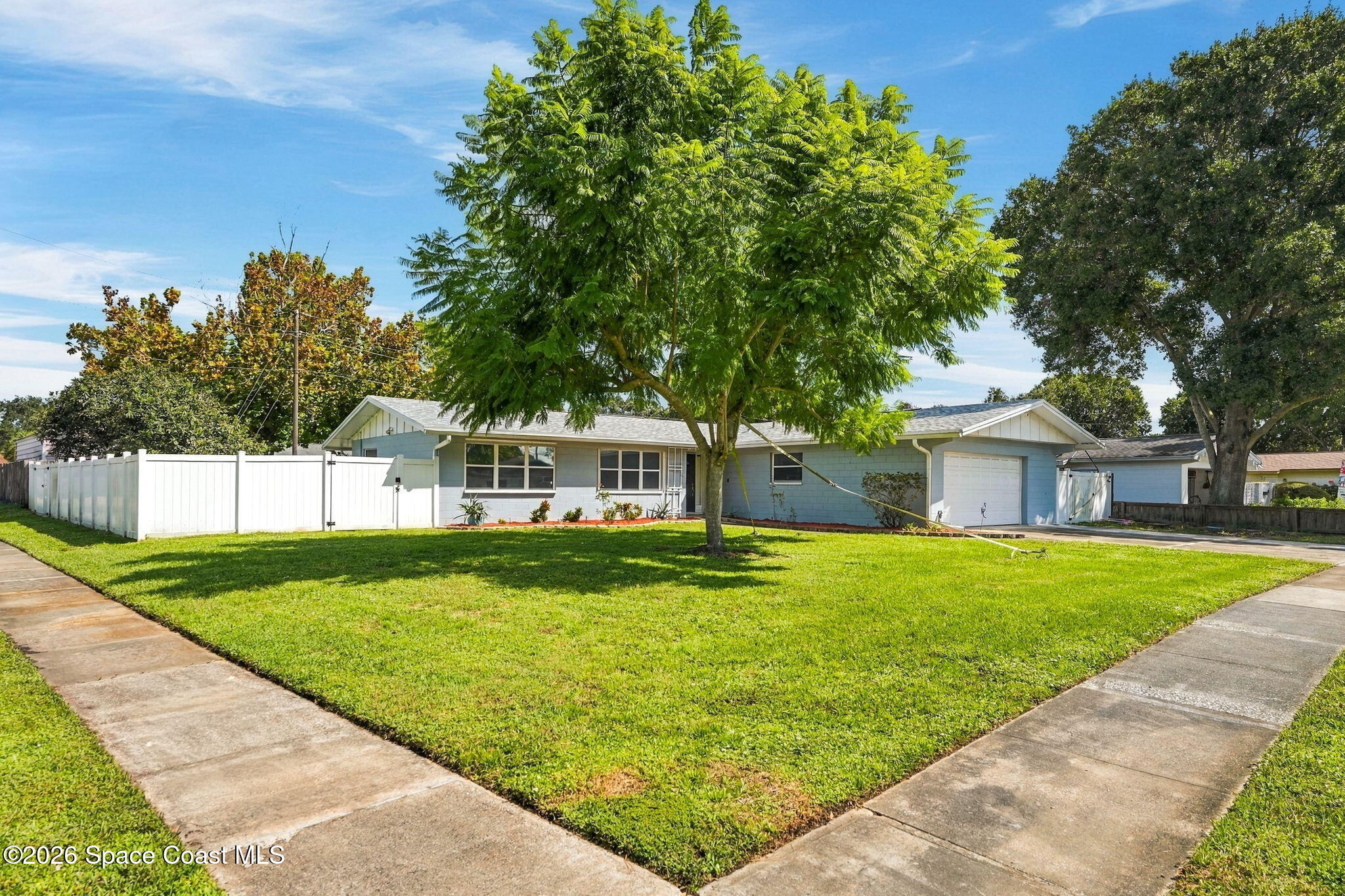 970 Bellaire Lane