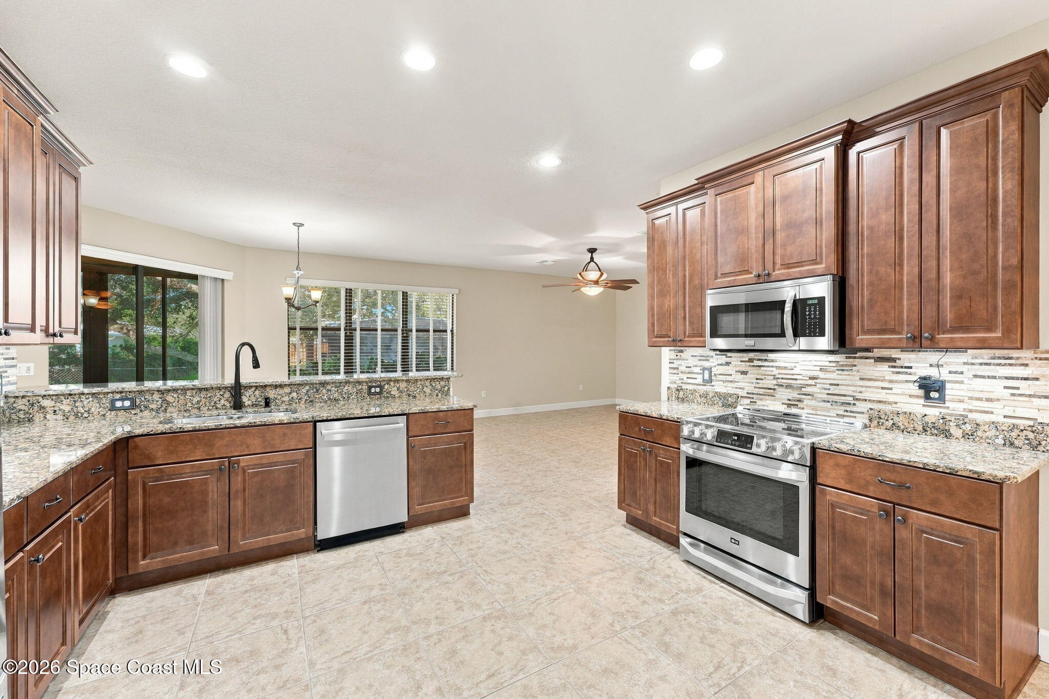 1202 Curry Dell Lane