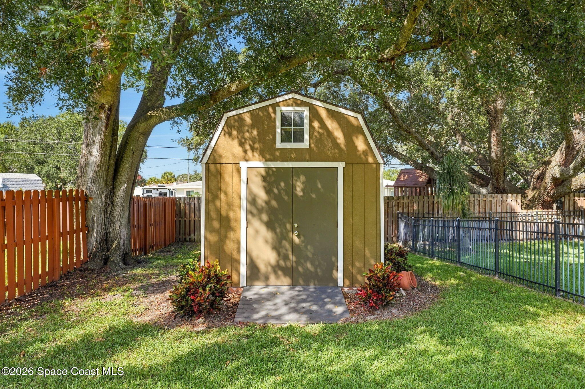 1202 Curry Dell Lane