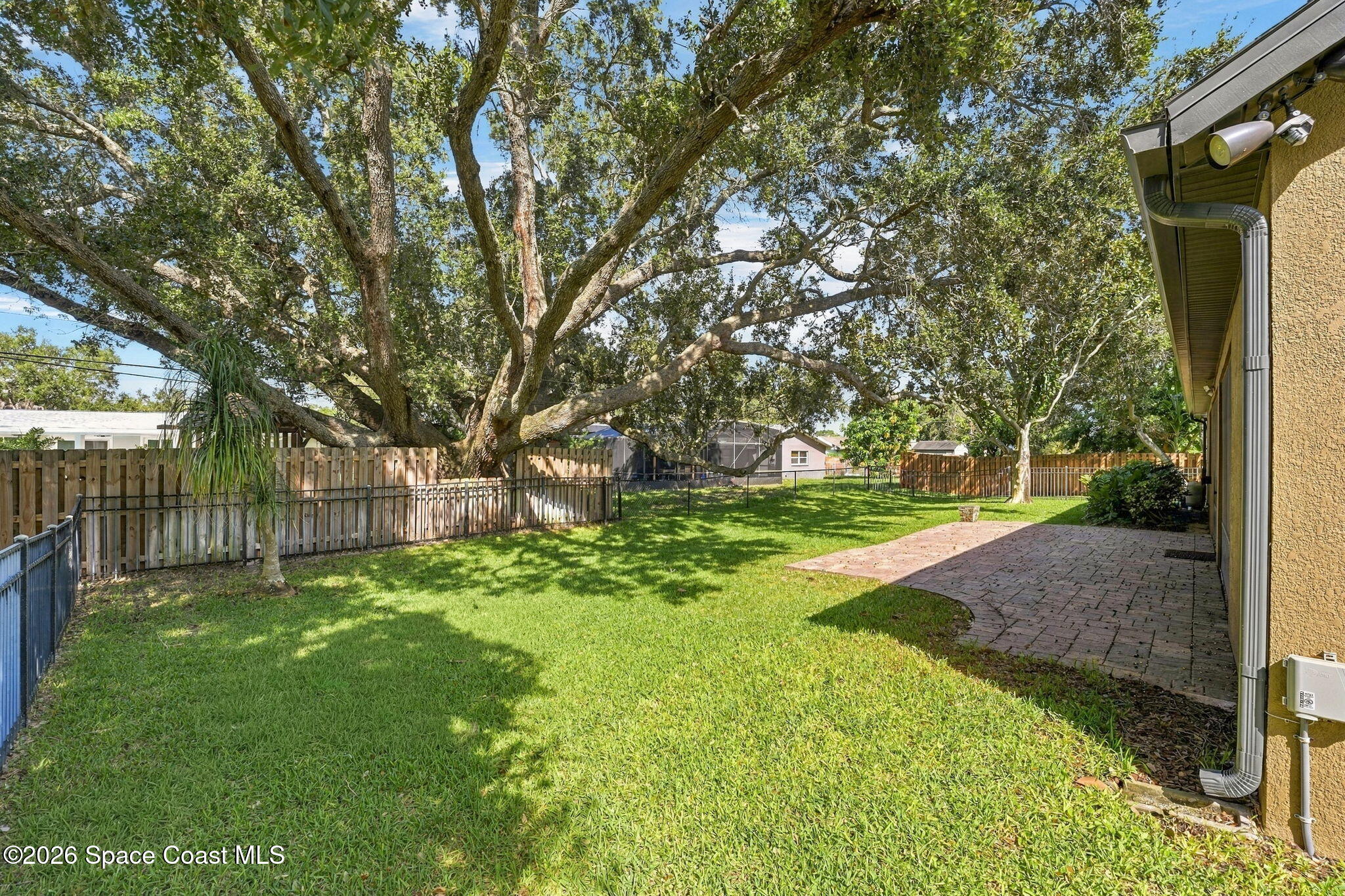 1202 Curry Dell Lane