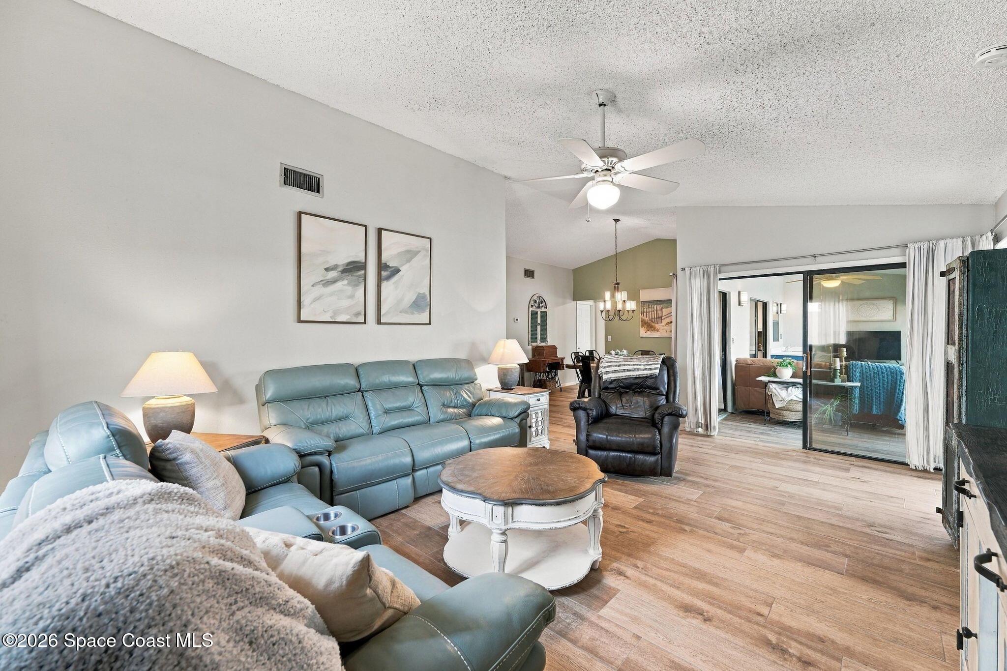 409 Maple Bluff Circle