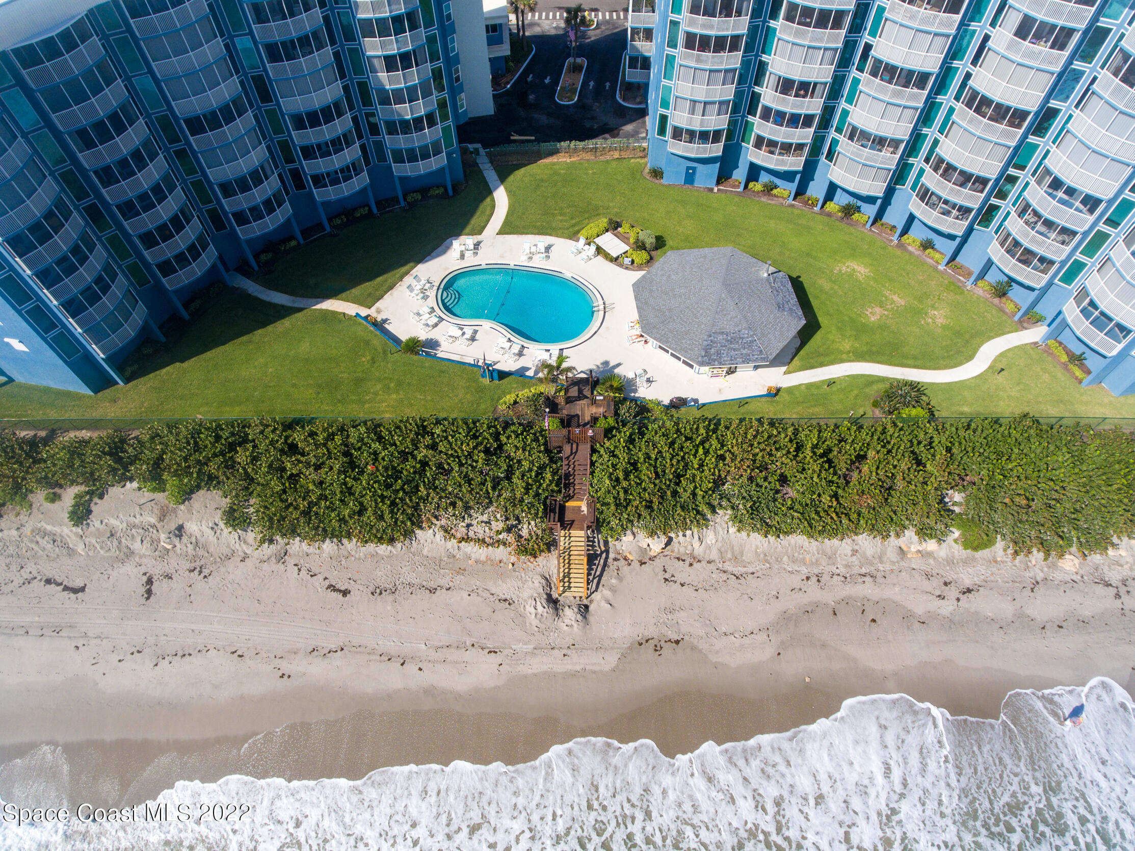 1175 Highway A1a, 602
