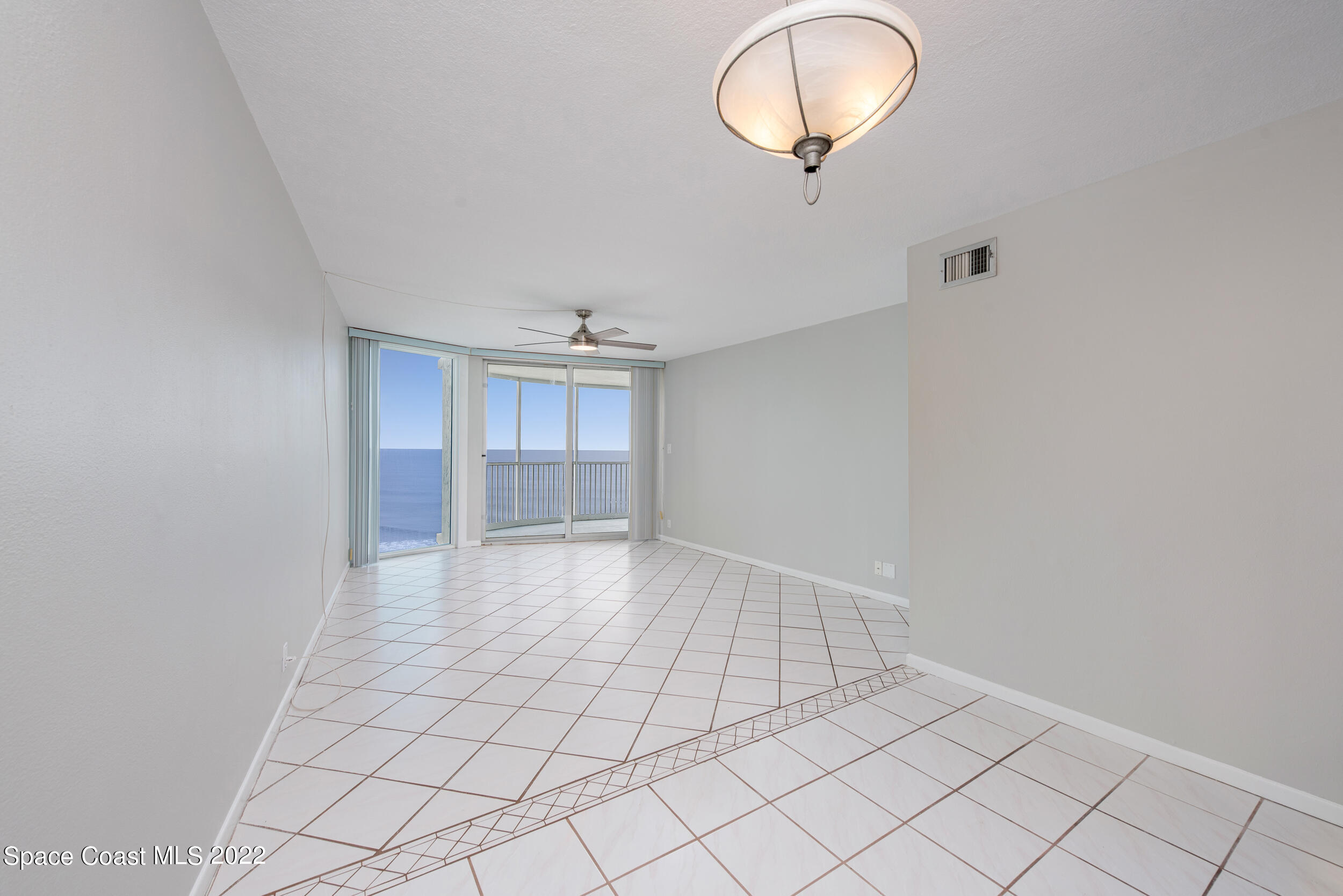 1175 Highway A1a, 602