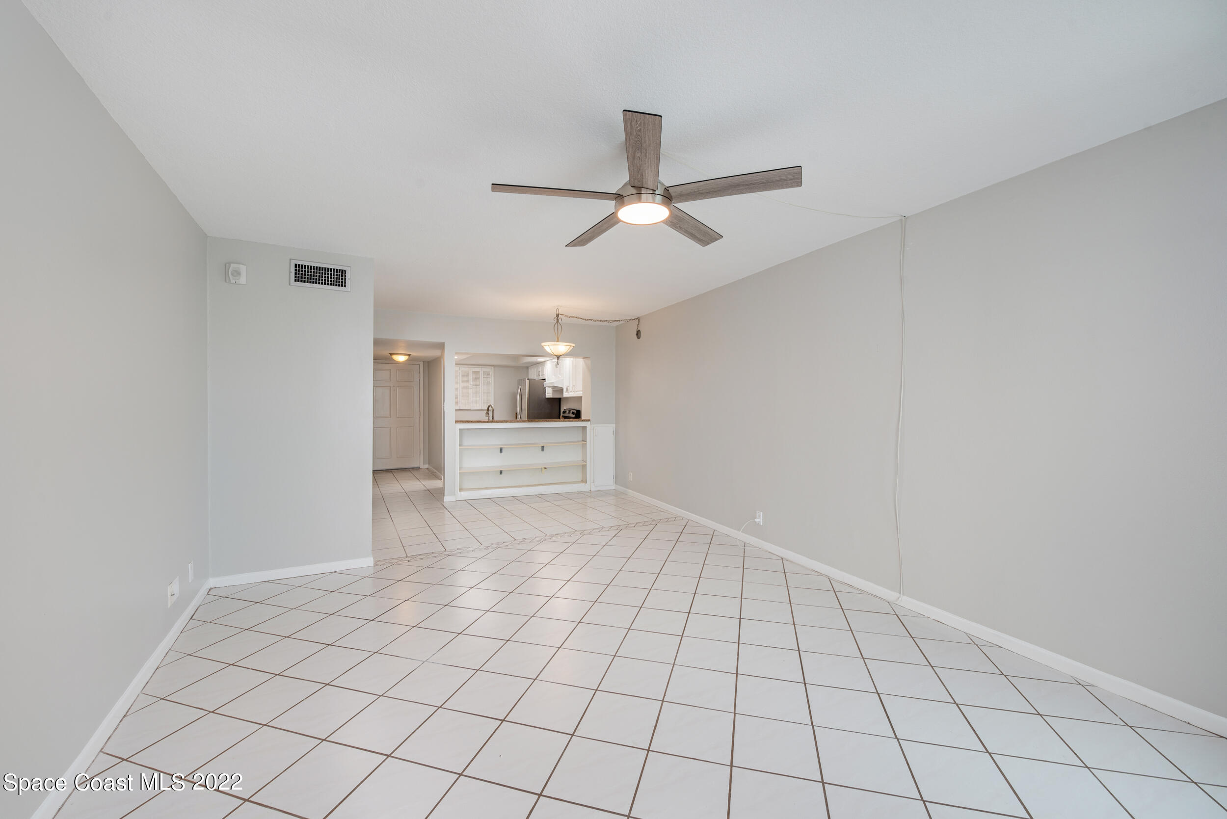 1175 Highway A1a, 602