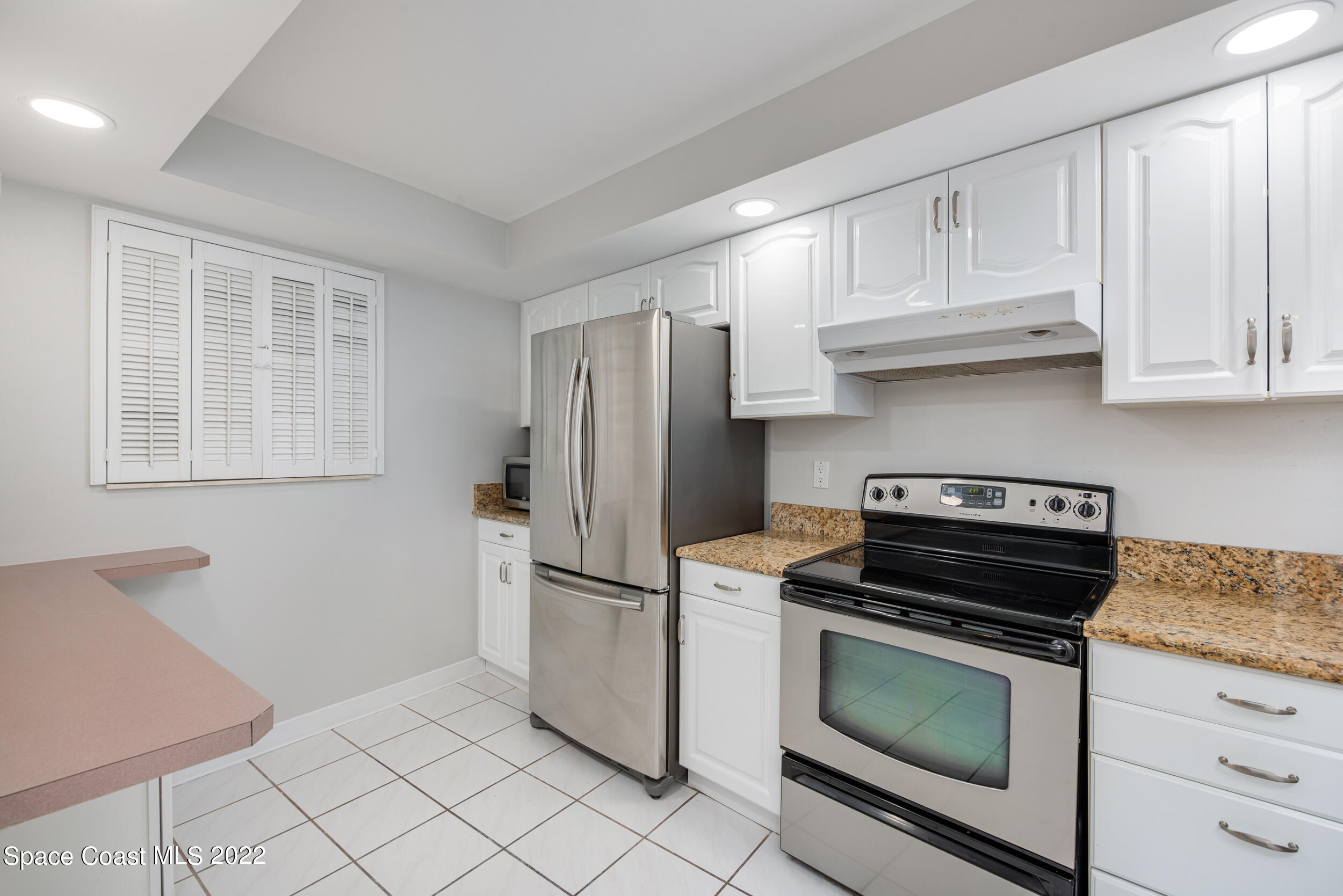 1175 Highway A1a, 602