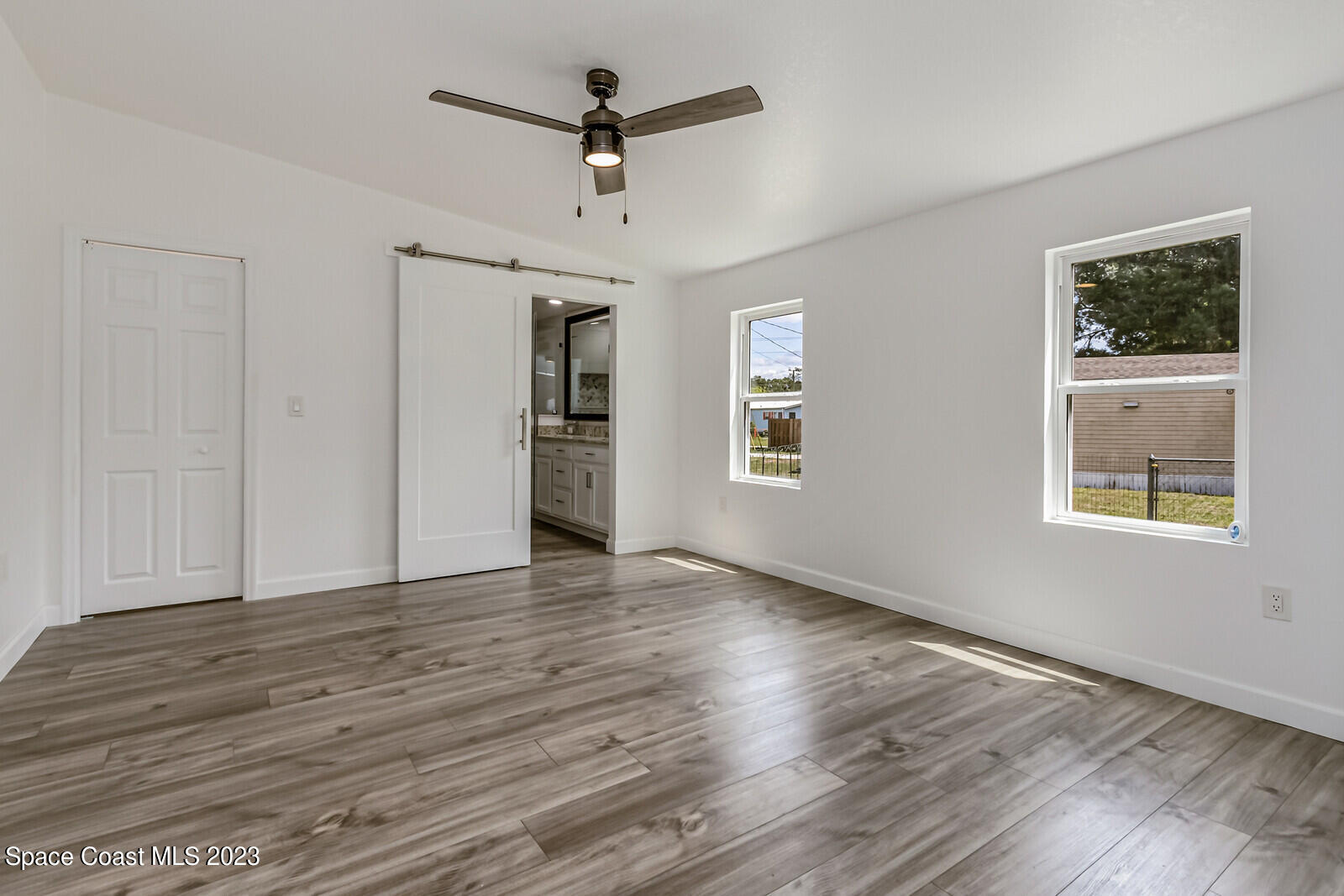 4985 Cambridge Drive