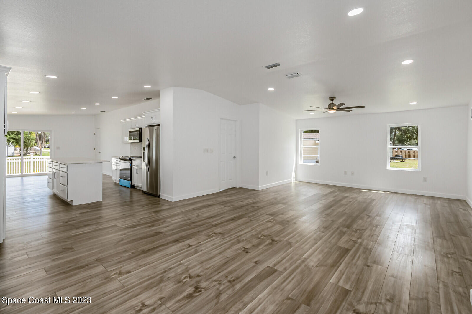 4985 Cambridge Drive